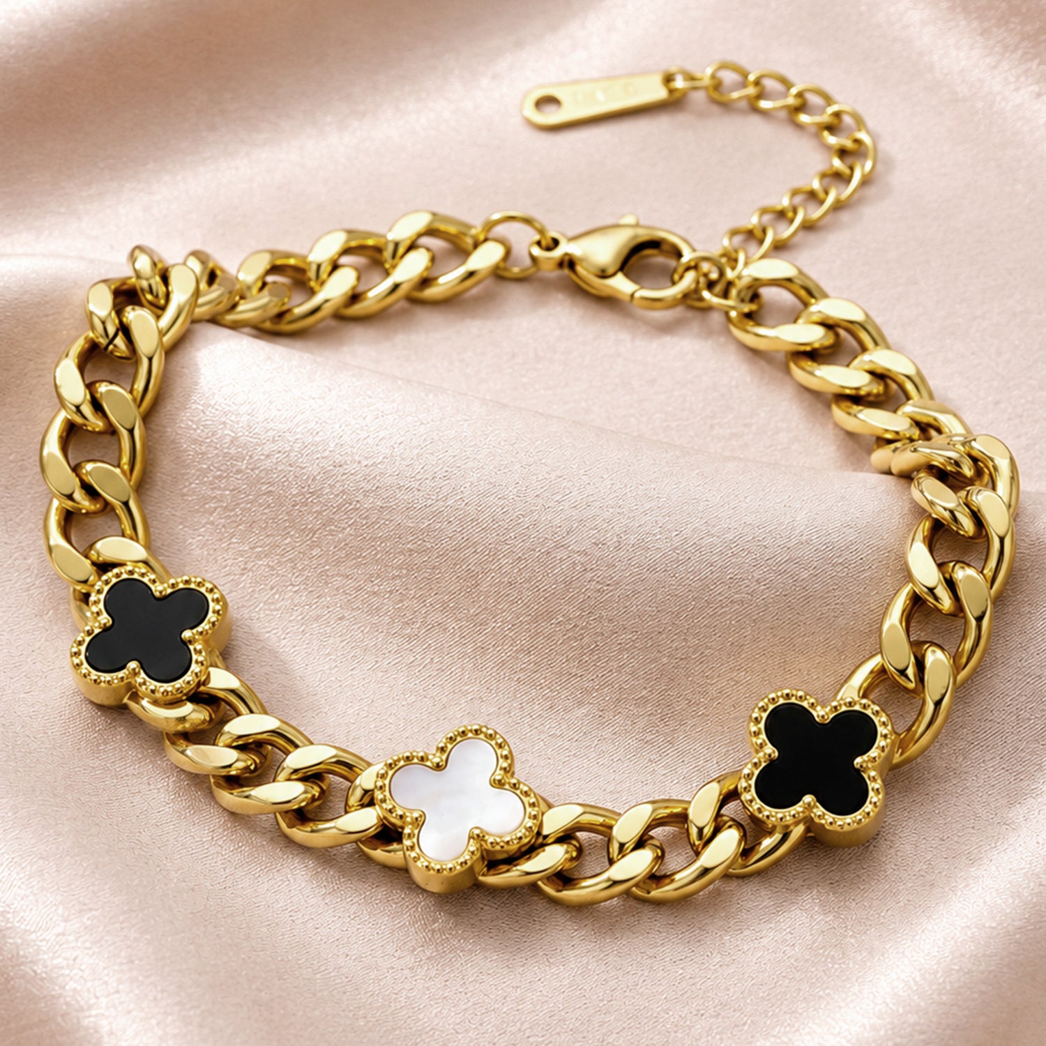 Artklim Black Clover Link Chain Gold-Tone Anti-Tarnish Bracelet