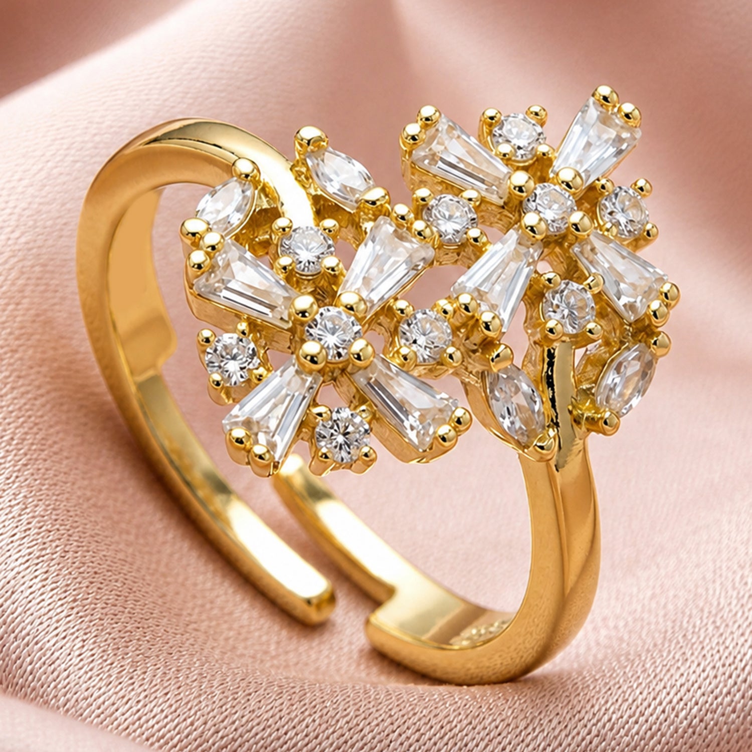 Artklim Floral Cluster Gold Adjustable Anti-Tarnish Ring