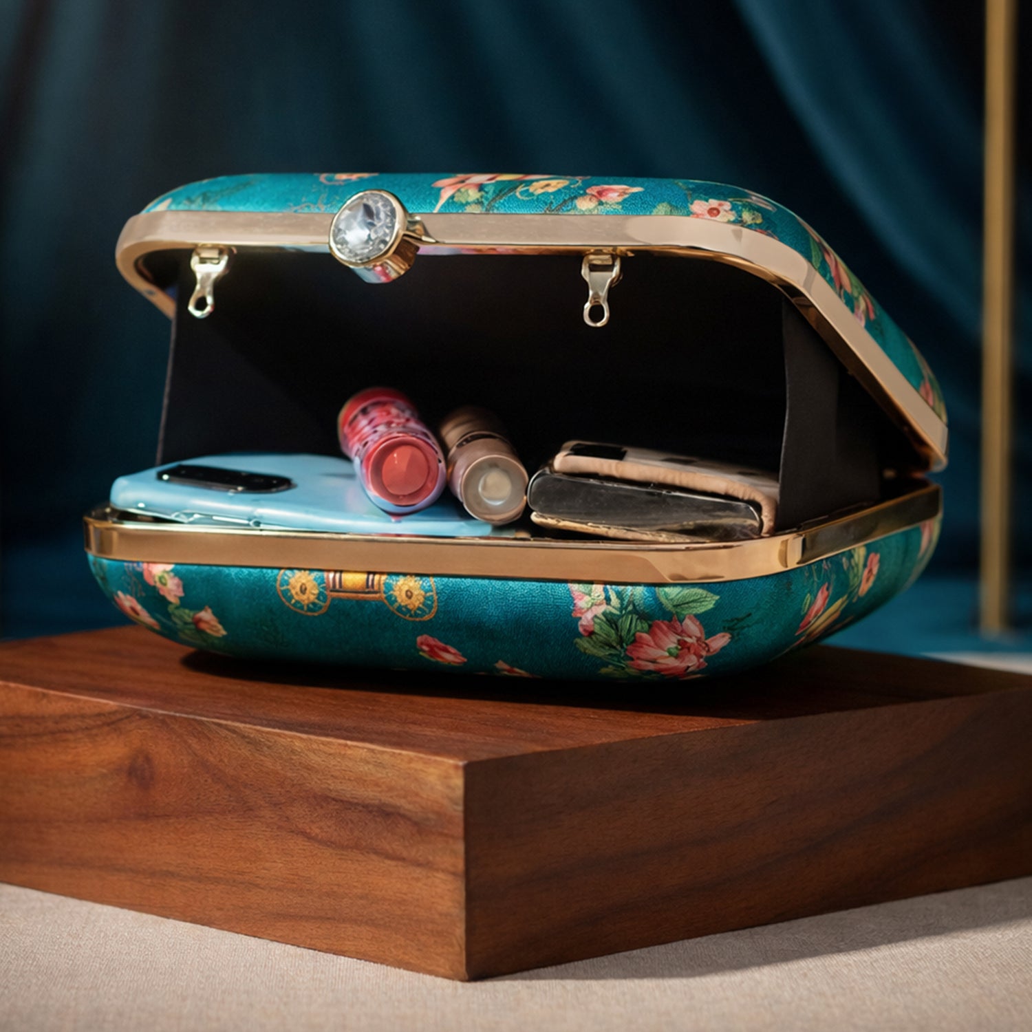 Artklim Blue Asethetic Printed Clutch