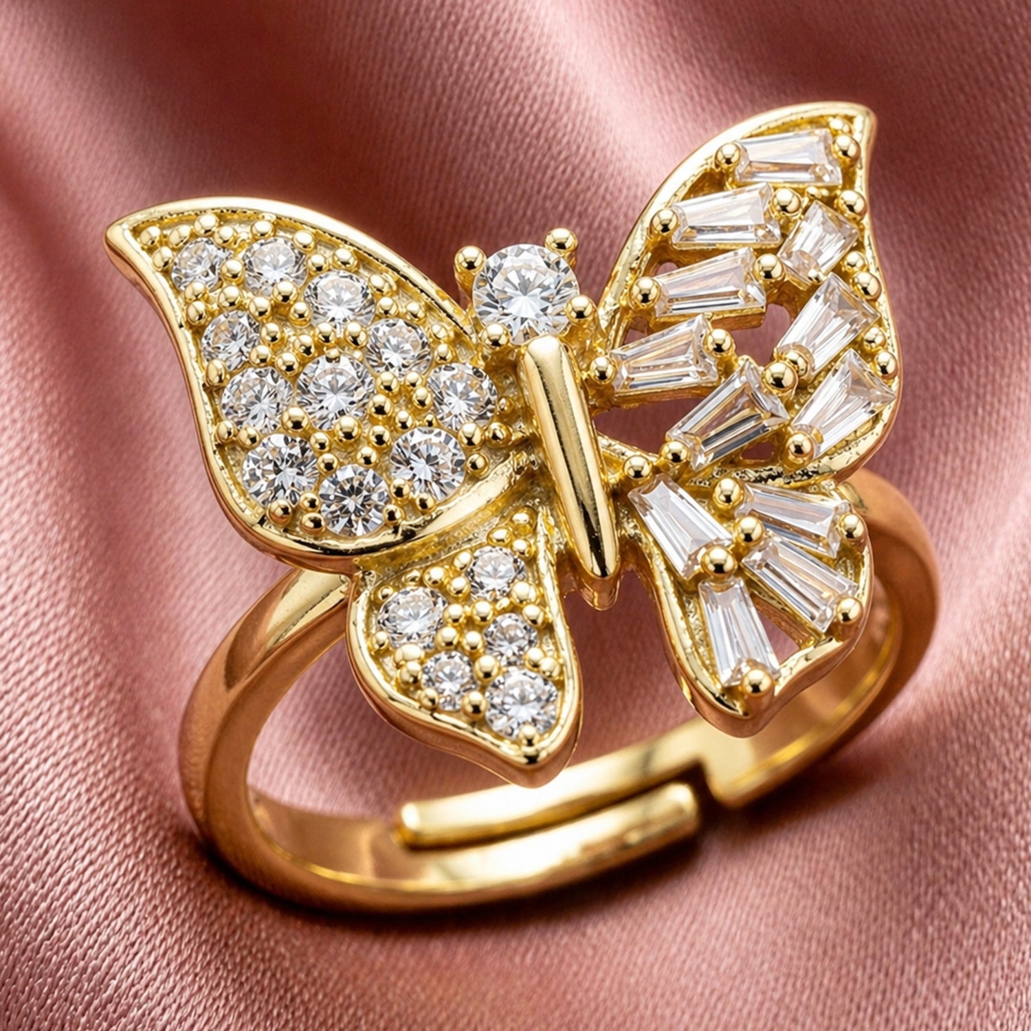 Artklim Elegant Butterfly Crystal Design Anti-Tarnish Ring