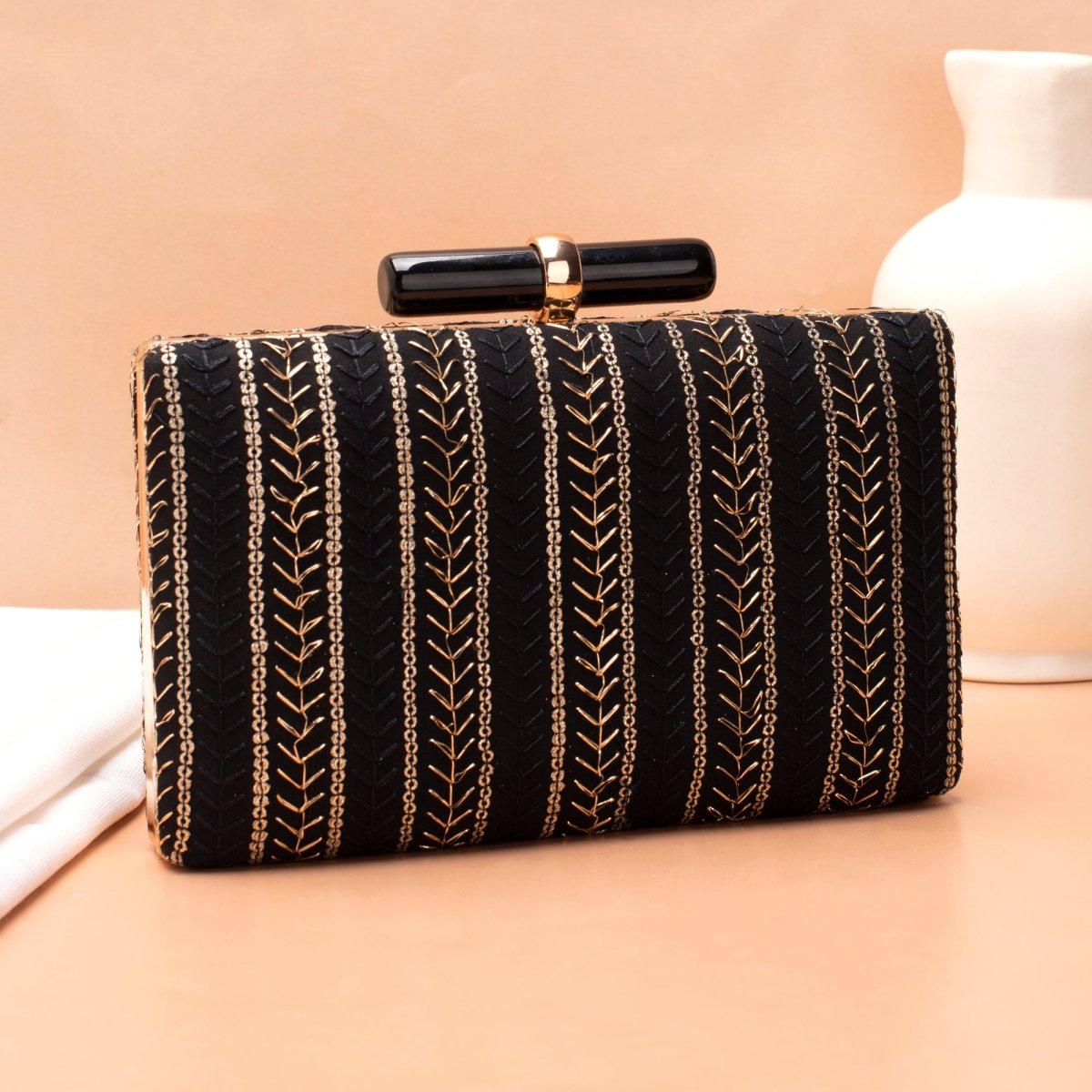 Artklim Black Base Threadwork Embroidery Clutch