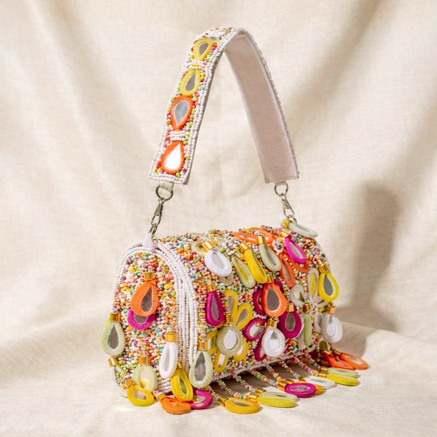Artklim Multicolor Floral Beaded Clutch