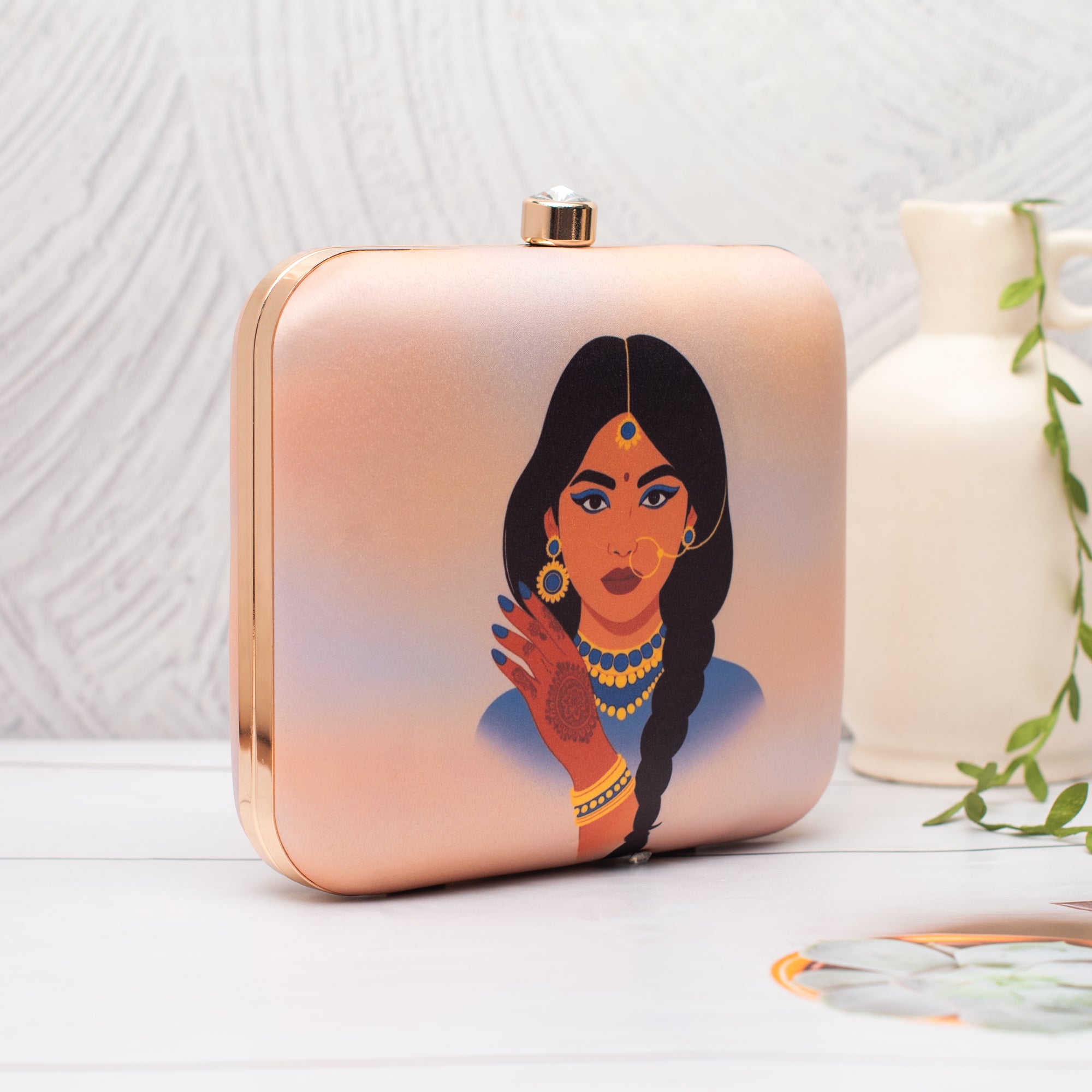 Artklim Traditional Woman Portrait Clutch