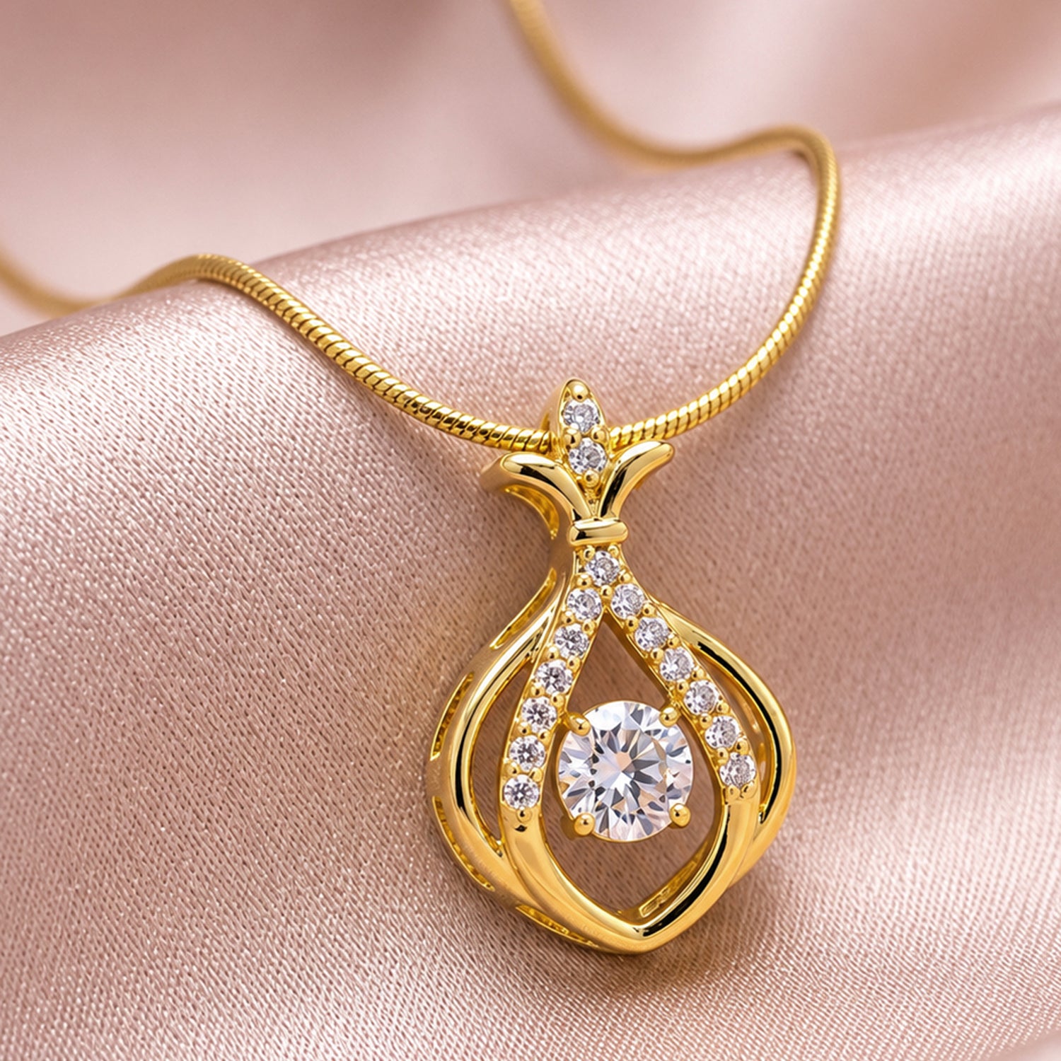 Artklim Royal Crystal Bloom Anti-Tarnish Pendant Necklace