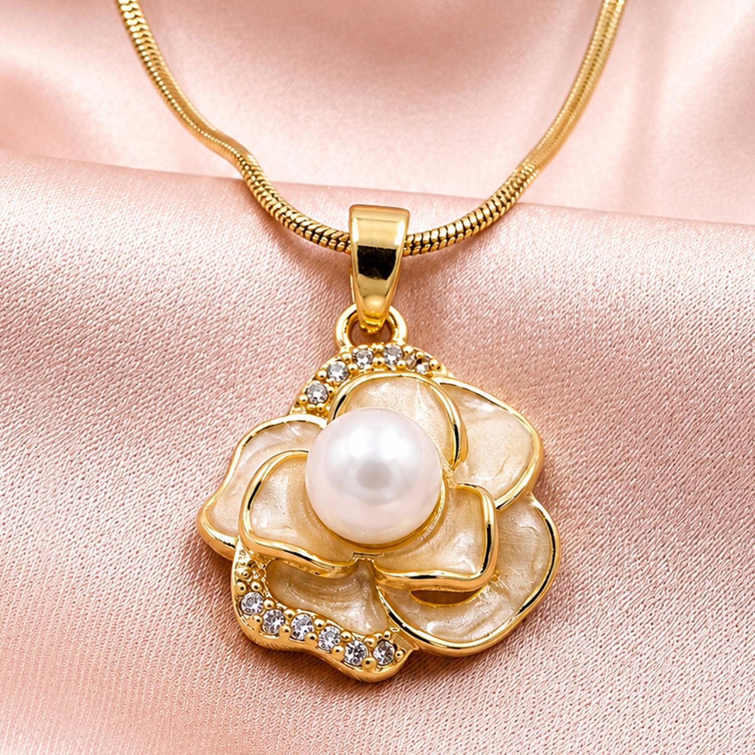 Artklim Pearl Camellia Floral Anti-Tarnish Pendant Necklace