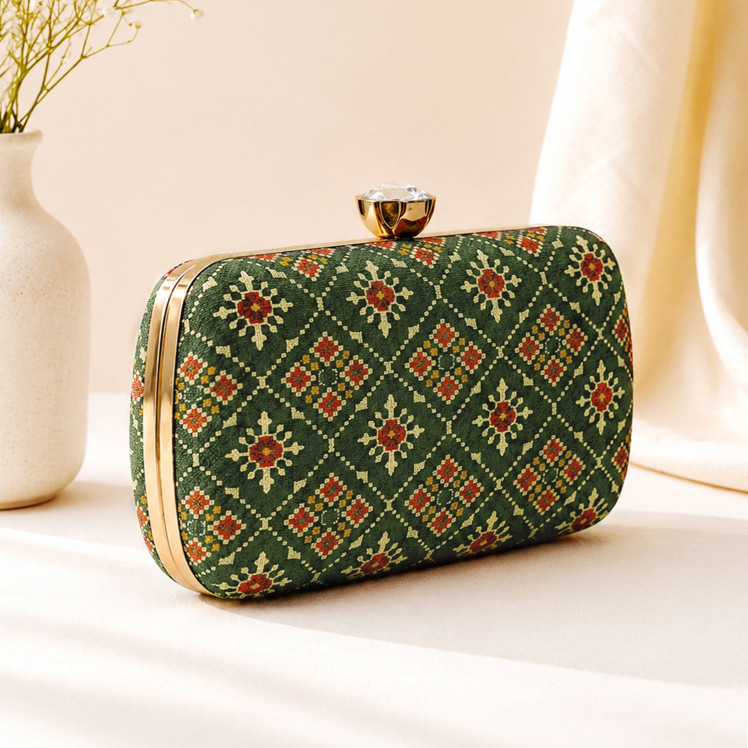 Artklim Olive Green Ethnic Floral Pattern Chain Strap Printed Clutch
