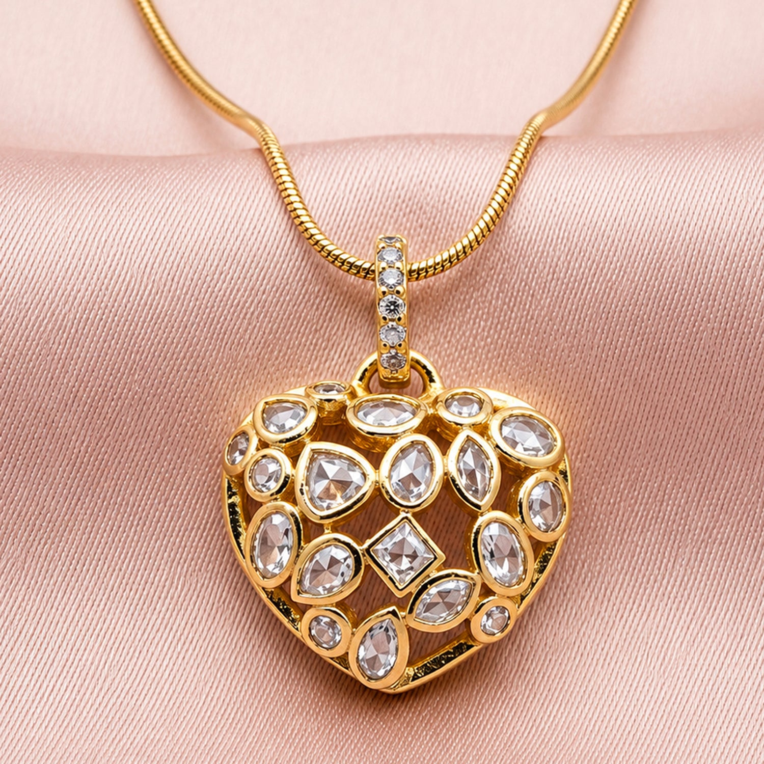 Artklim Royal Heart Zircon Statement Anti-Tarnish Pendant Necklace