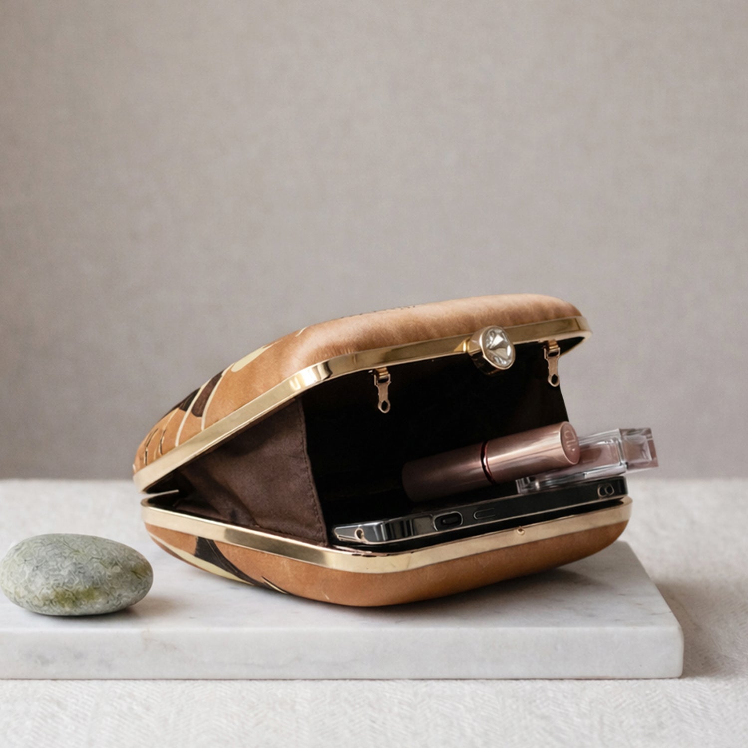 Artklim Floral Grace Elegance Printed Clutch