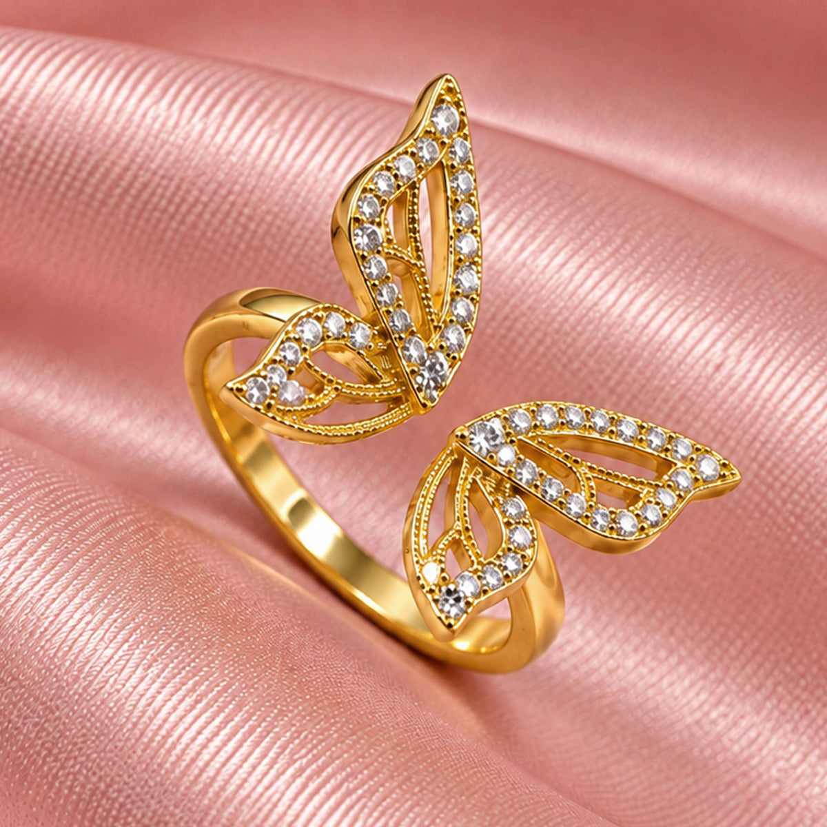 Artklim Elegant Leaf Crystal Gold-Tone Anti-Tarnish Ring
