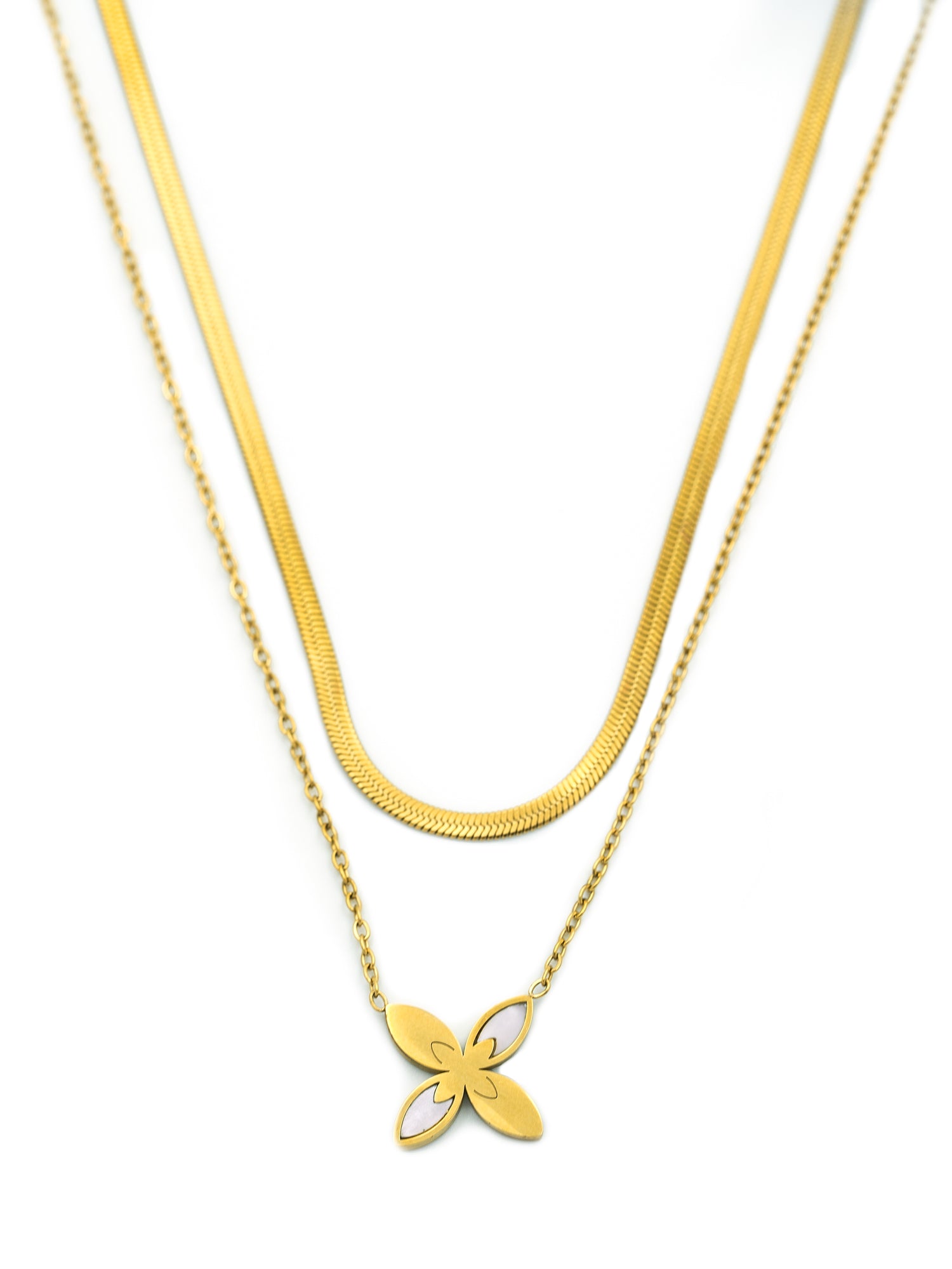 Arklim Golden Clover Bloom Anti Tarnish Pendant