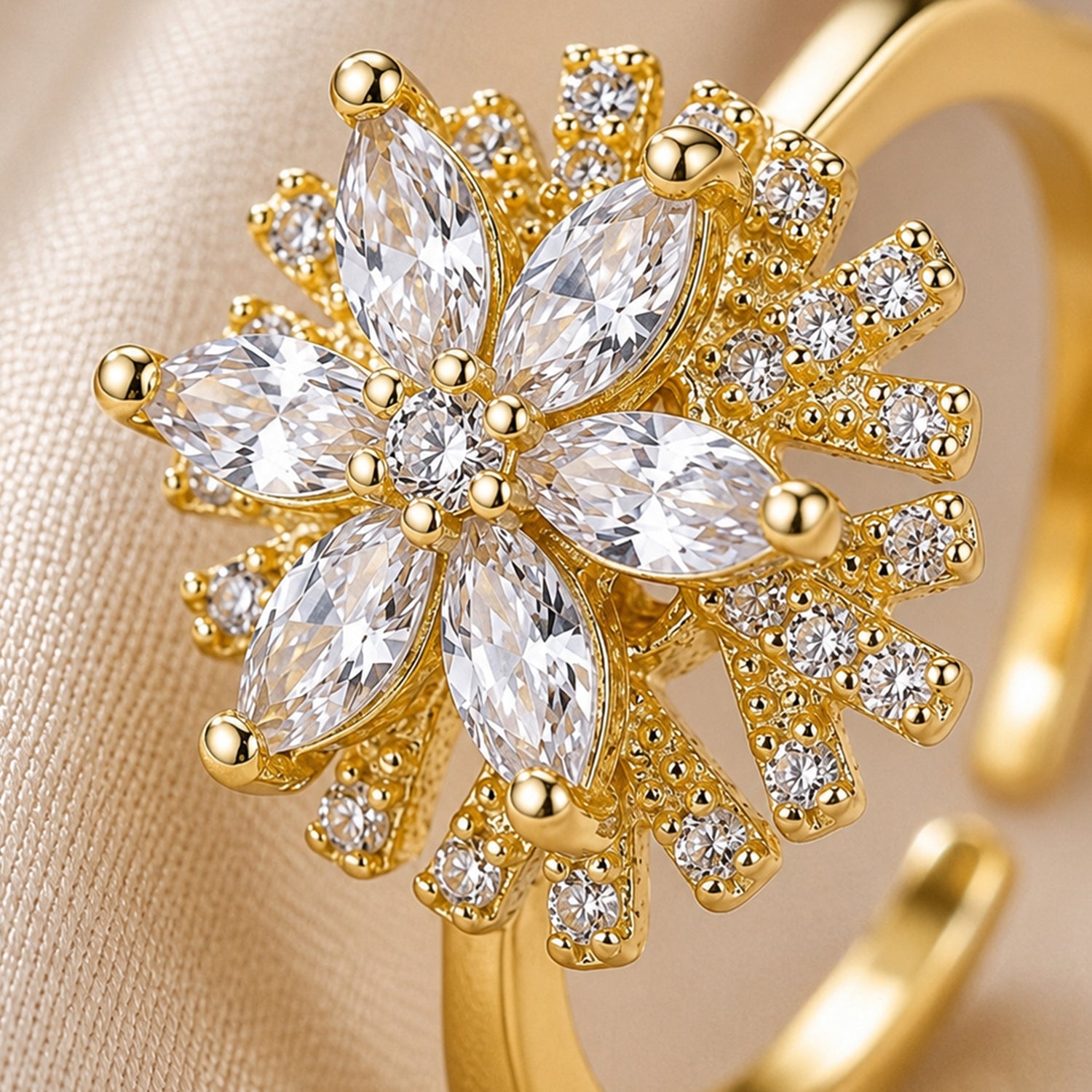 Artklim Gold Revolving Snowflake Flower Adjustable Anti-Tarnish Copper Ring