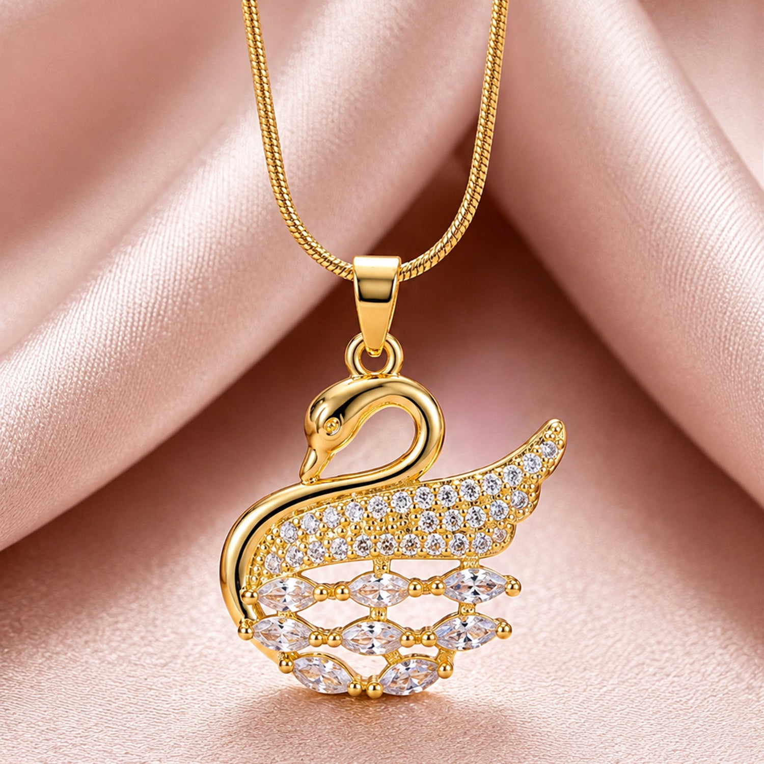 Artklim Elegant Swan Crystal Charm Anti-Tarnish Pendant Necklace