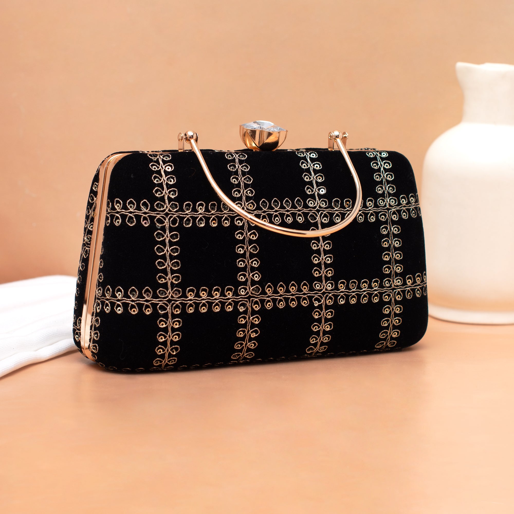 Artklim Midnight Elegance Embroidery Clutch