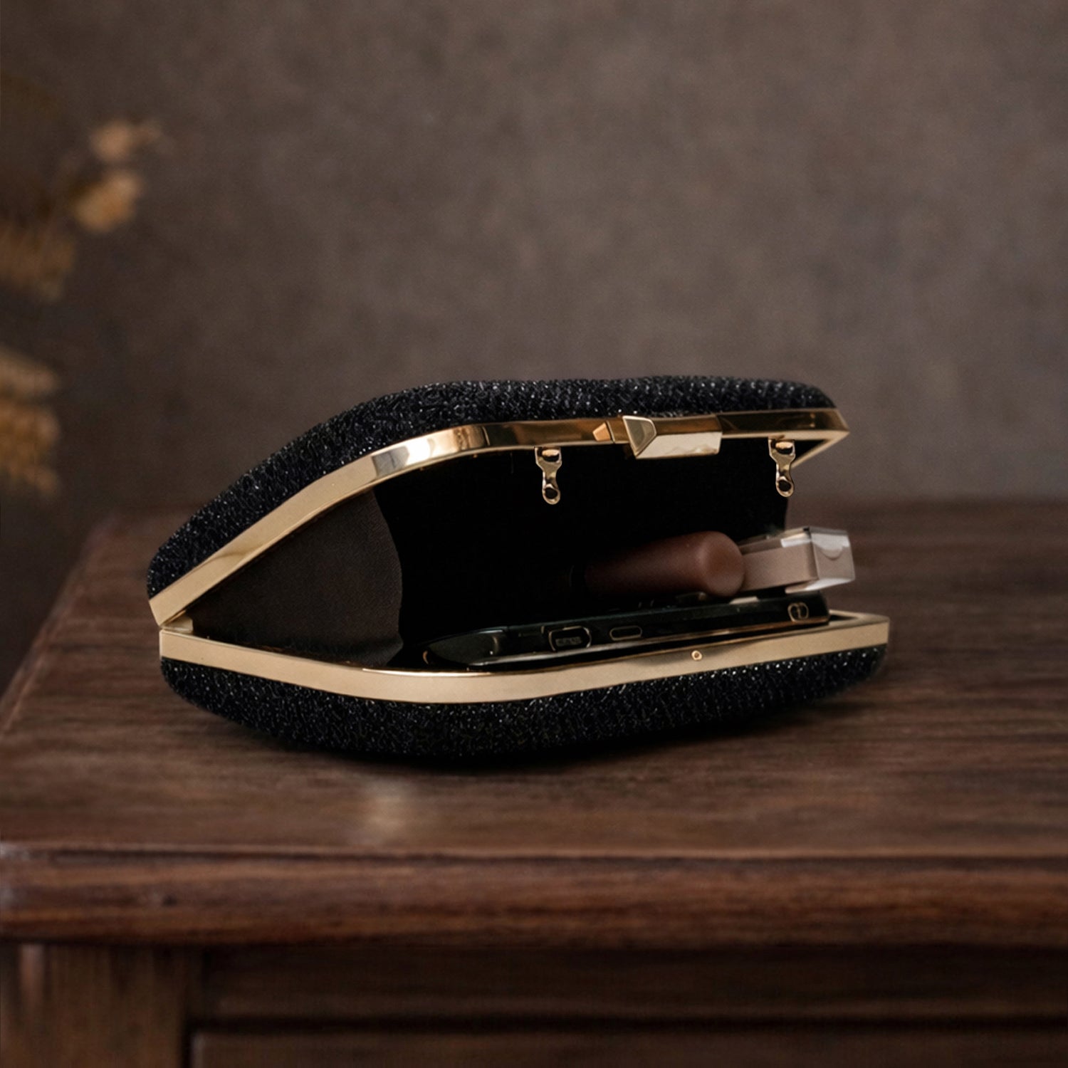 Artklim Black Glitter Embroidery Clutch