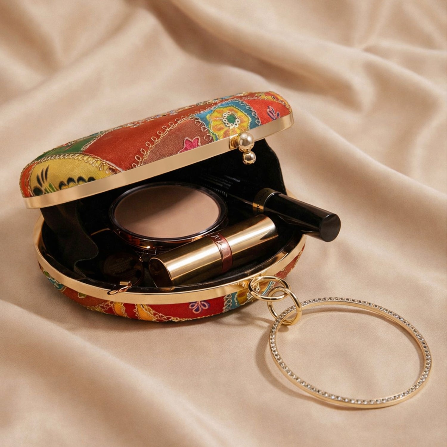 Artklim Multicolor Round Embroidered Clutch