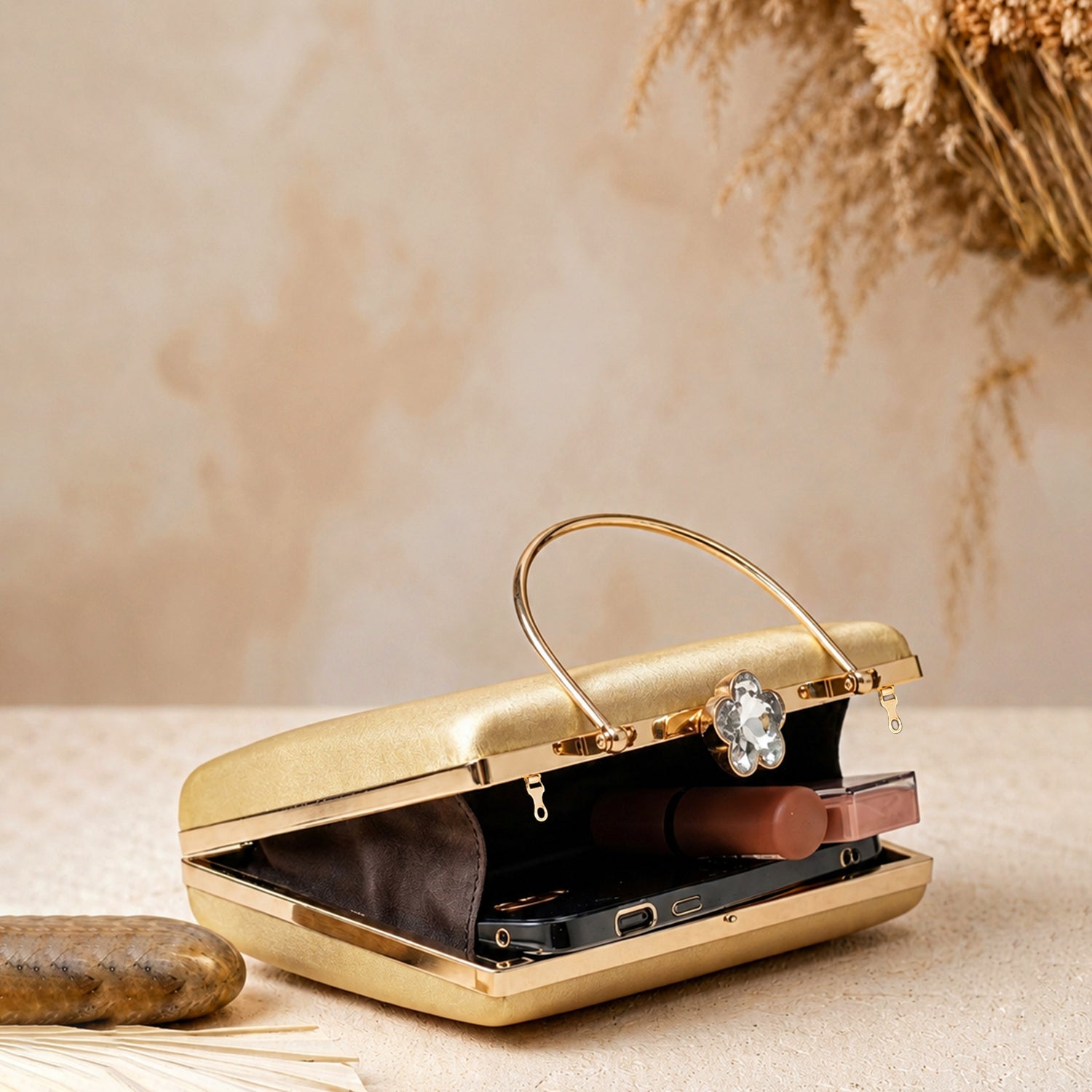 Artklim Graceful Lady & Butterfly Artistic Clutch