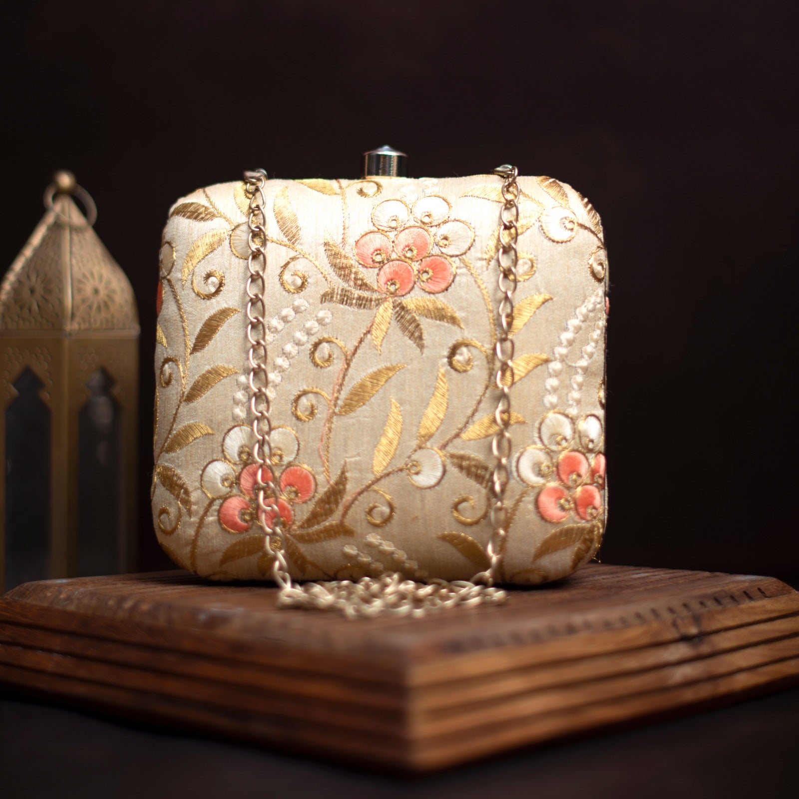 Artklim Golden Embroidery Party Clutch