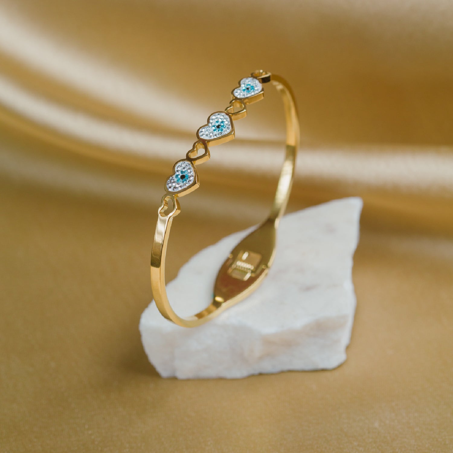 Artklim Gold Plated Evil Eye In Heart Bangle Bracelet