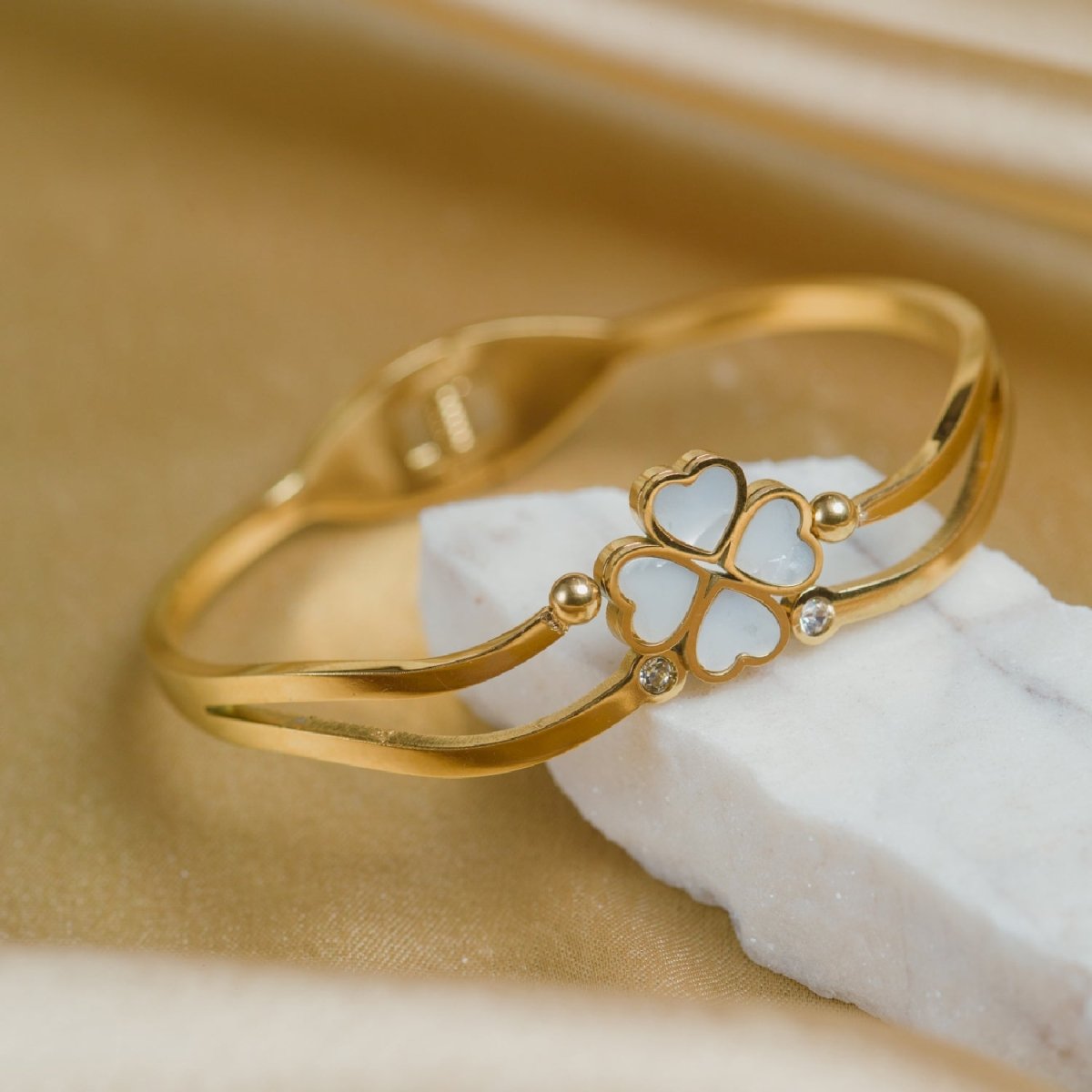 Artklim Gold Plated Clover Bangle Bracelet