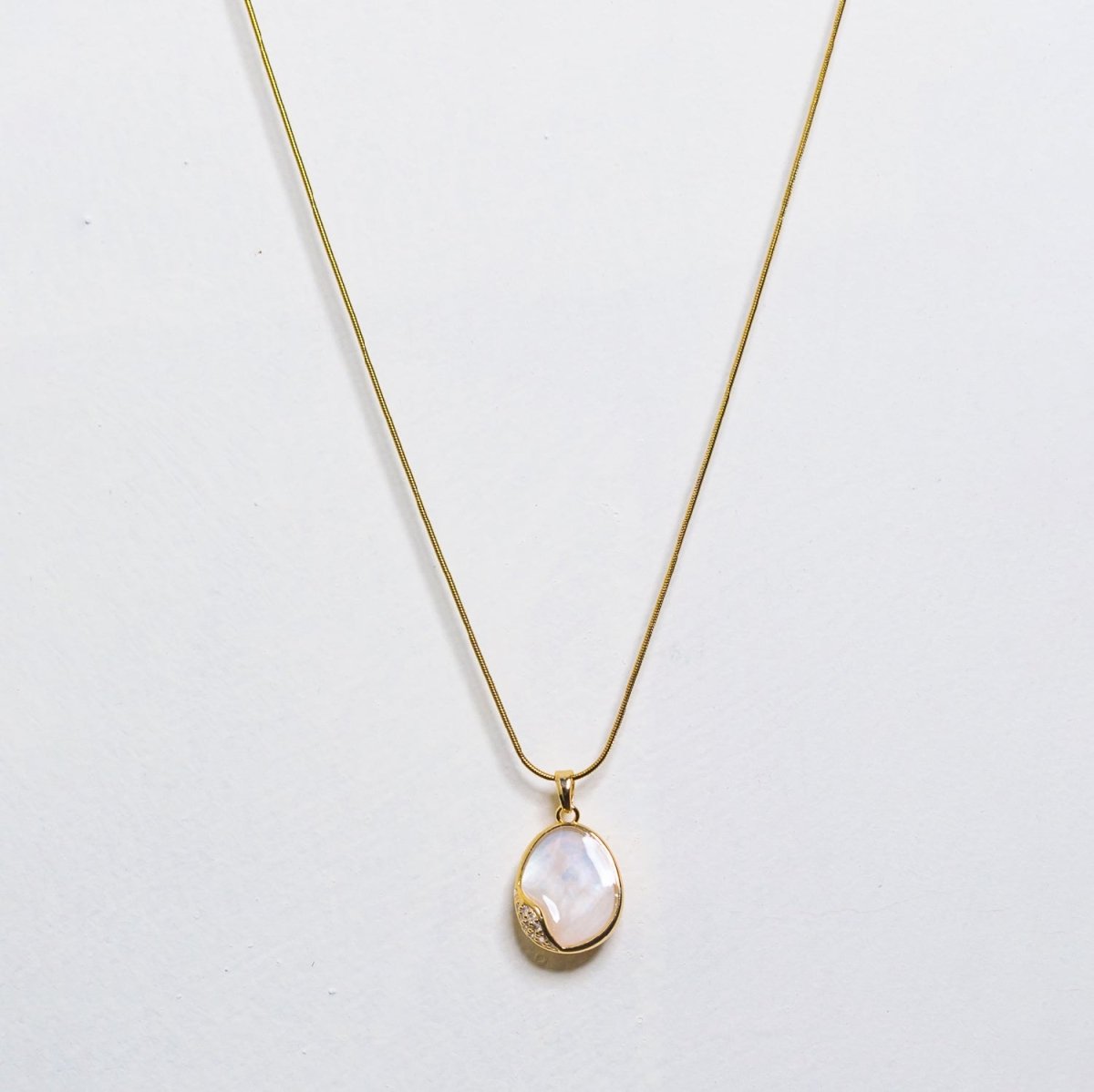 Artklim Gold Plated White Marble Pendant Necklace