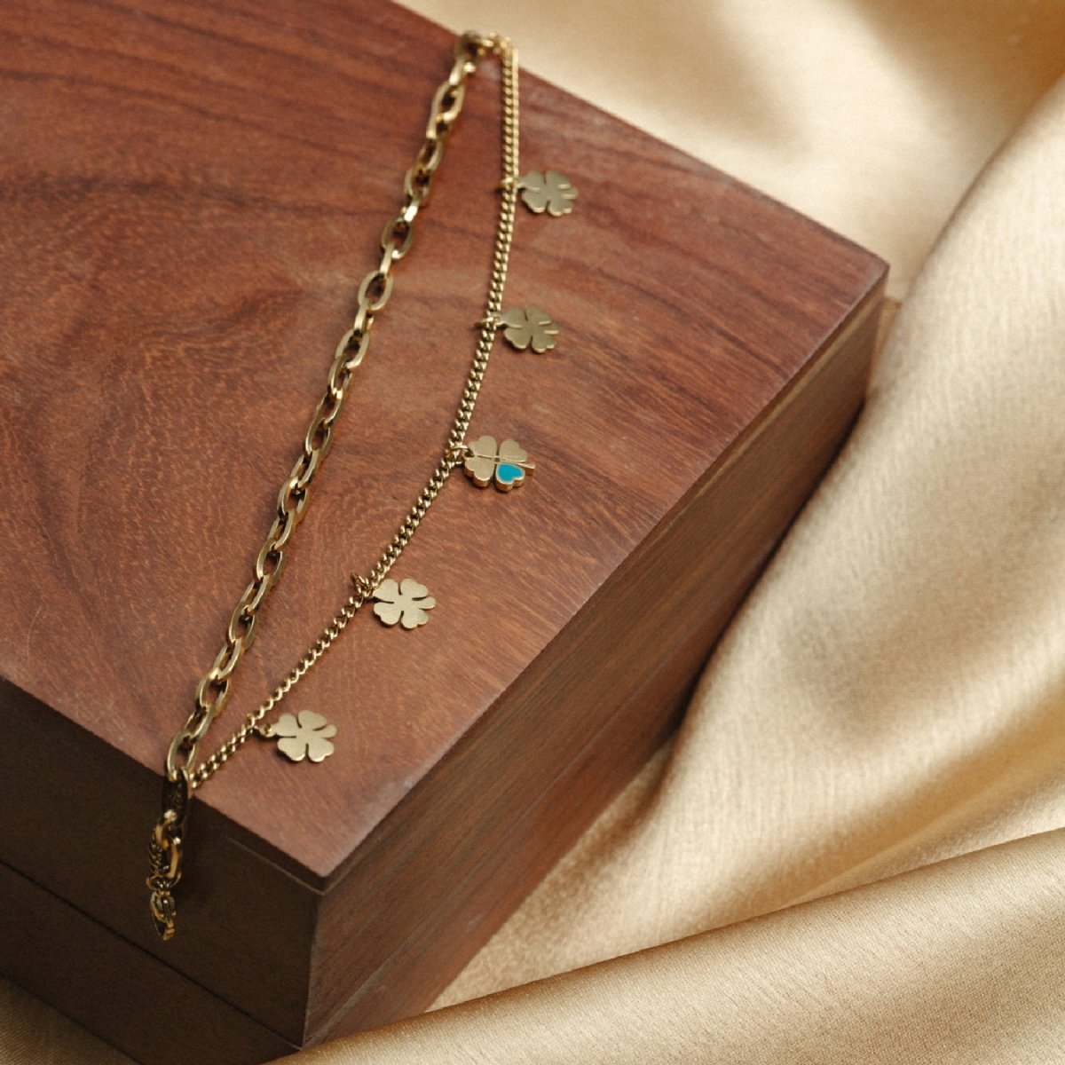 Artklim Gold Plated Clover Charms Double Layered Bracelet