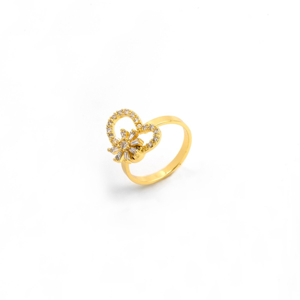 Artklim Gold Plated Heart And Flower Designer Adjustable Ring