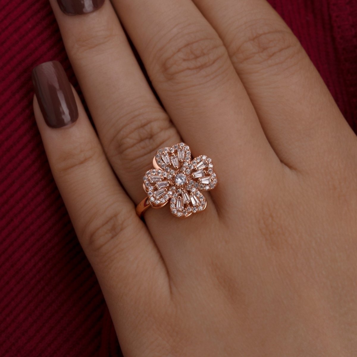 Artklim Gold Plated Designer Clover Flower Adjustable Ring