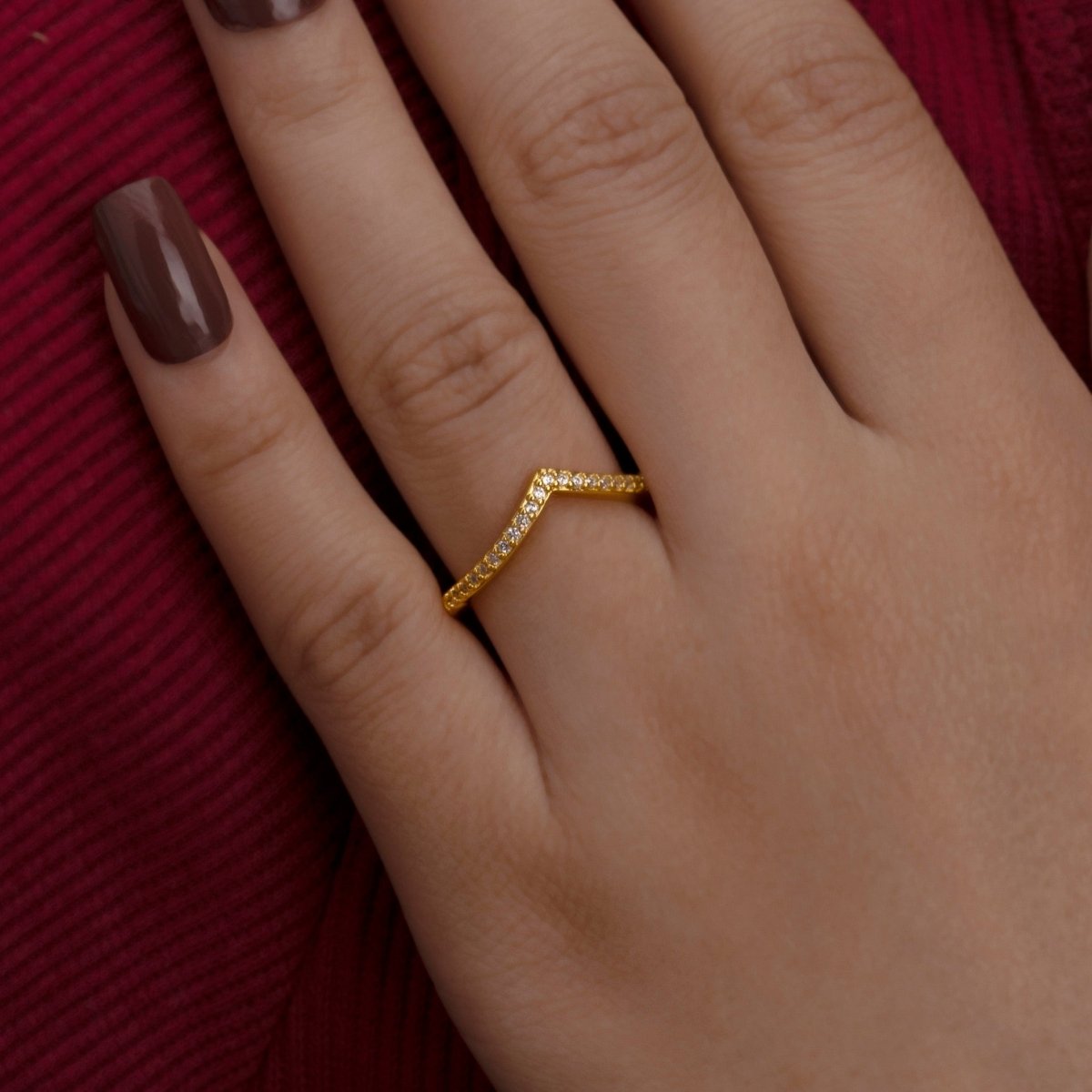Artklim Gold Plated Crown Shaped Adjustable Ring