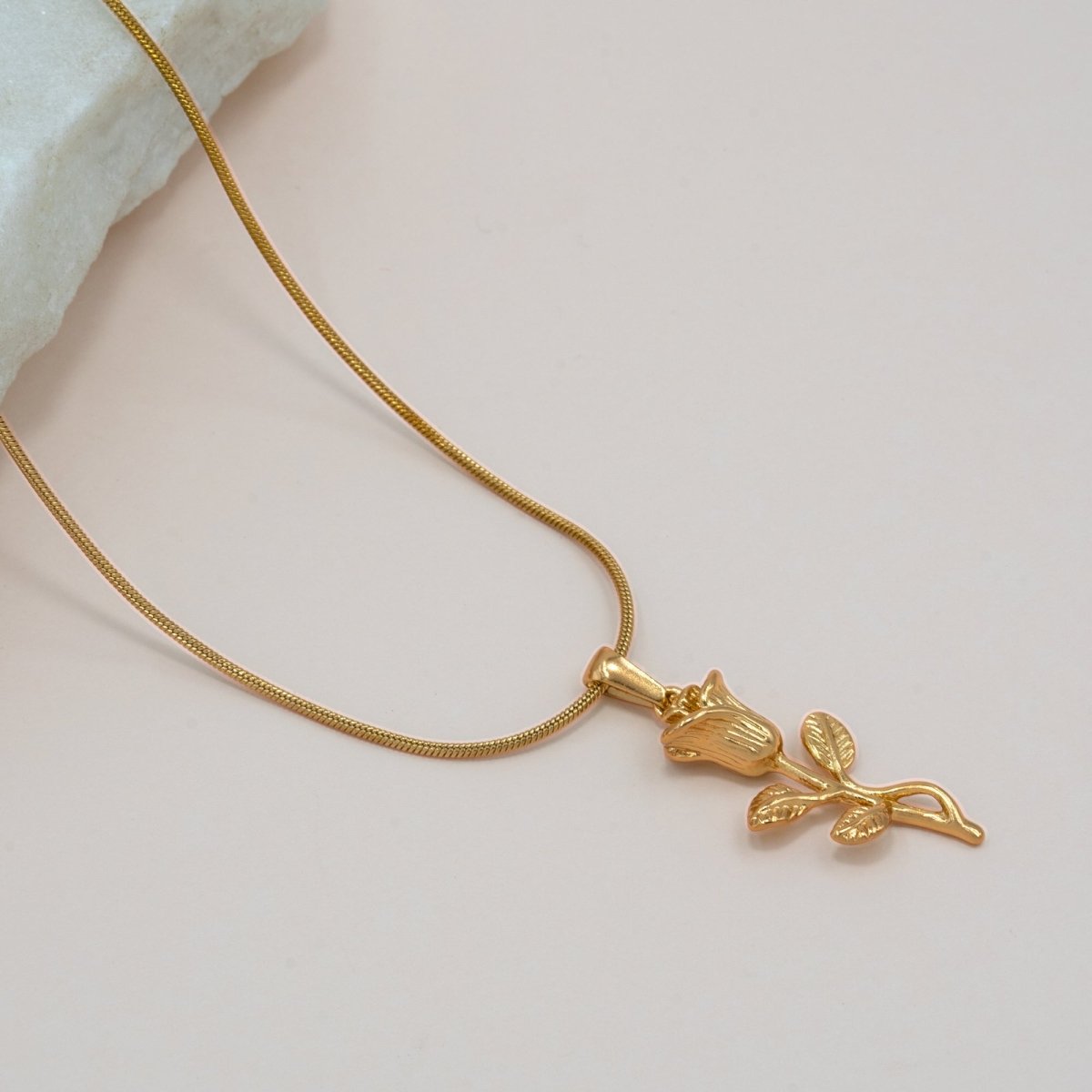 Artklim Gold Plated Rose Flower Pendant Necklace