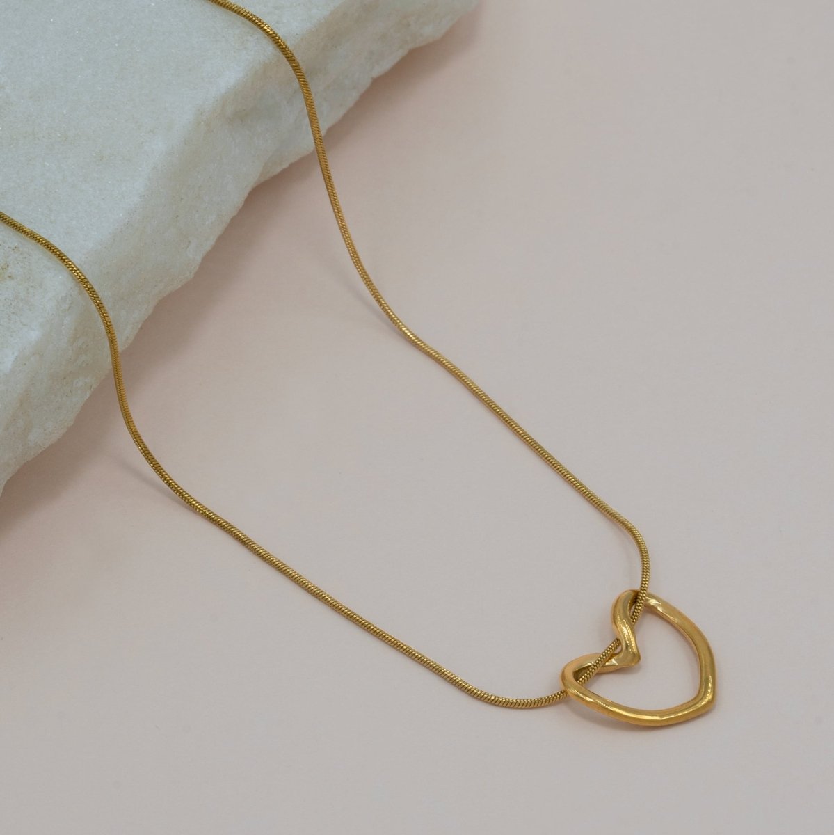 Artklim Gold Plated Minimalistic Heart Pendant Necklace