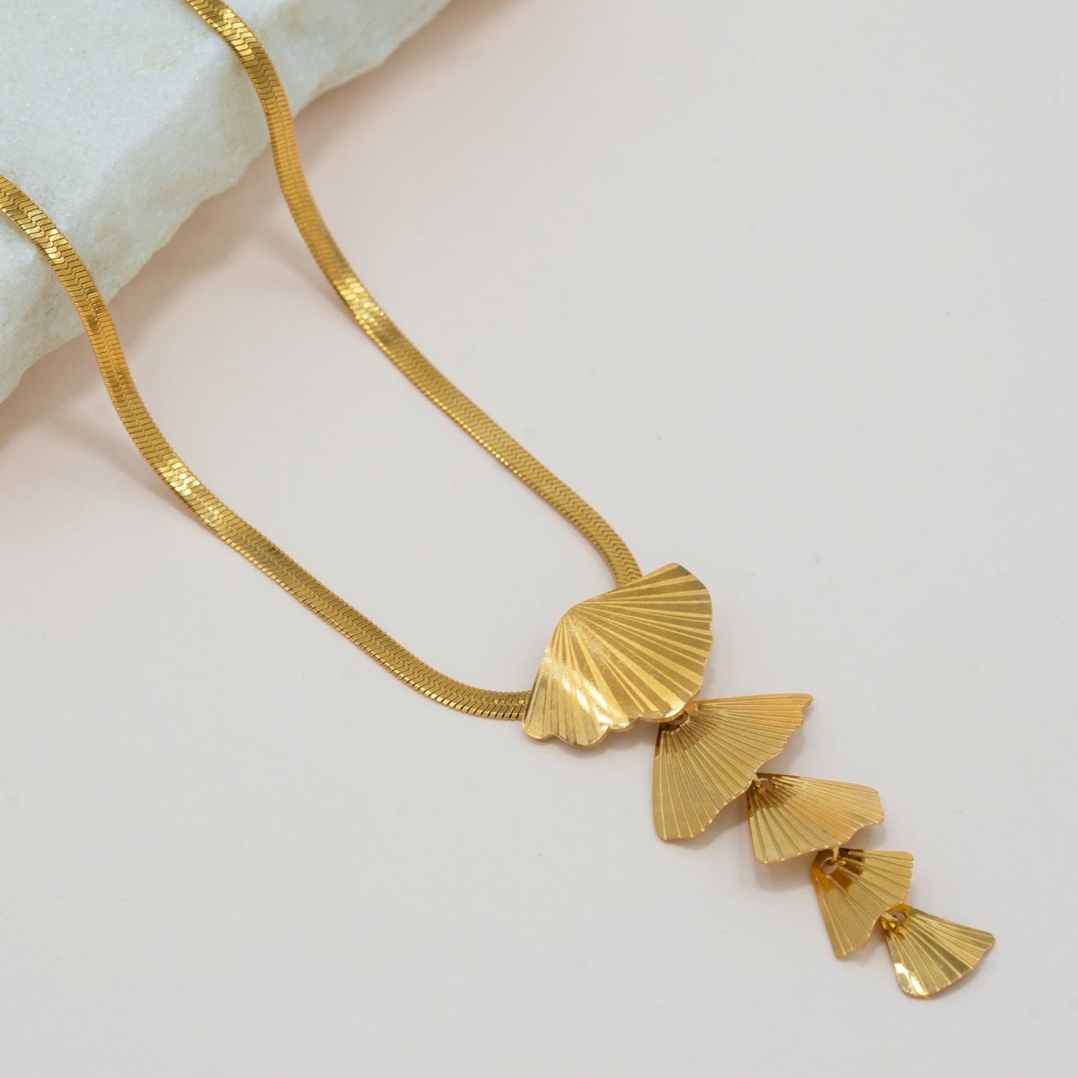 Artklim Gold Plated Ginkgo Leaves Pendant Necklace