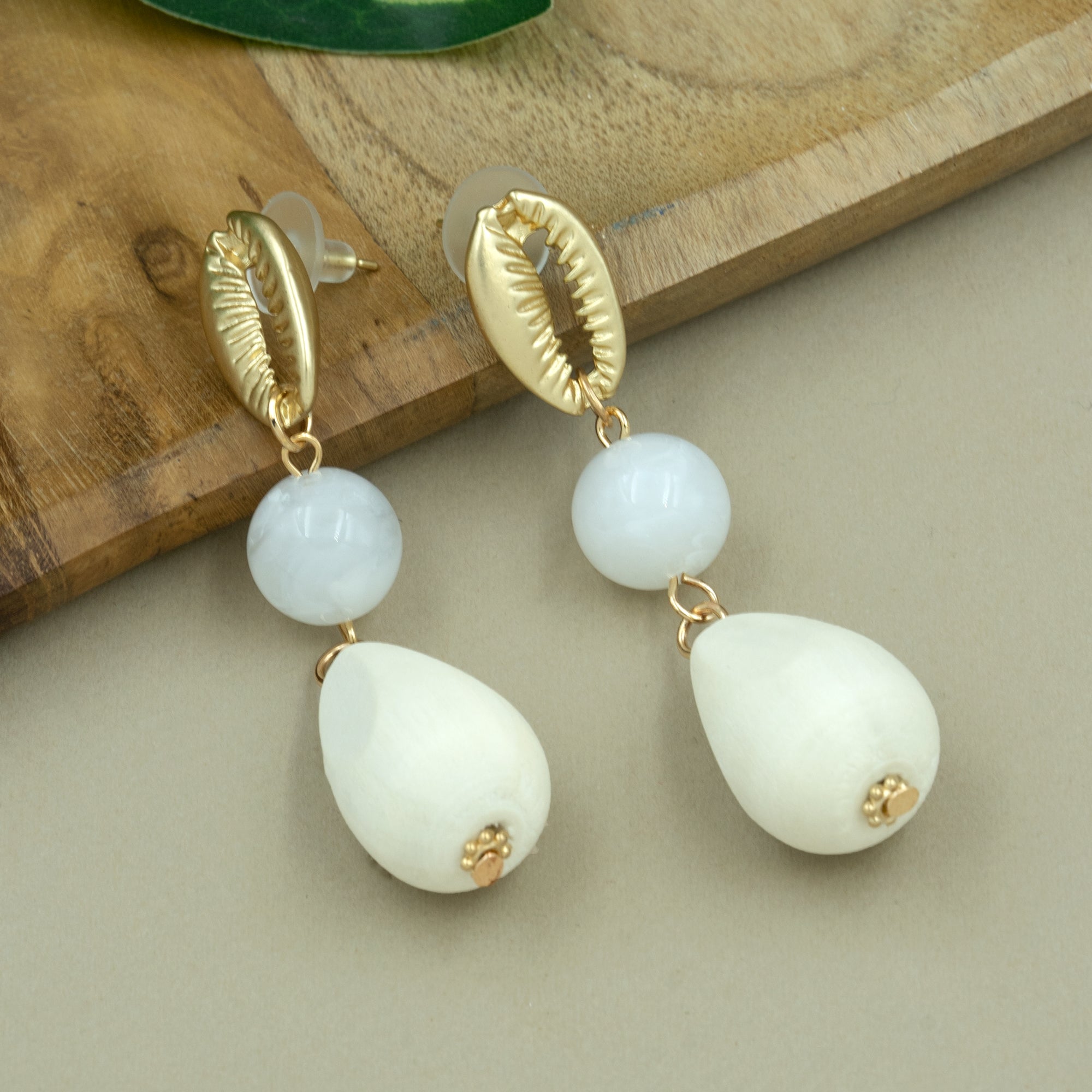 Artklim Shell-Inspired Drop Earrings with White Beads