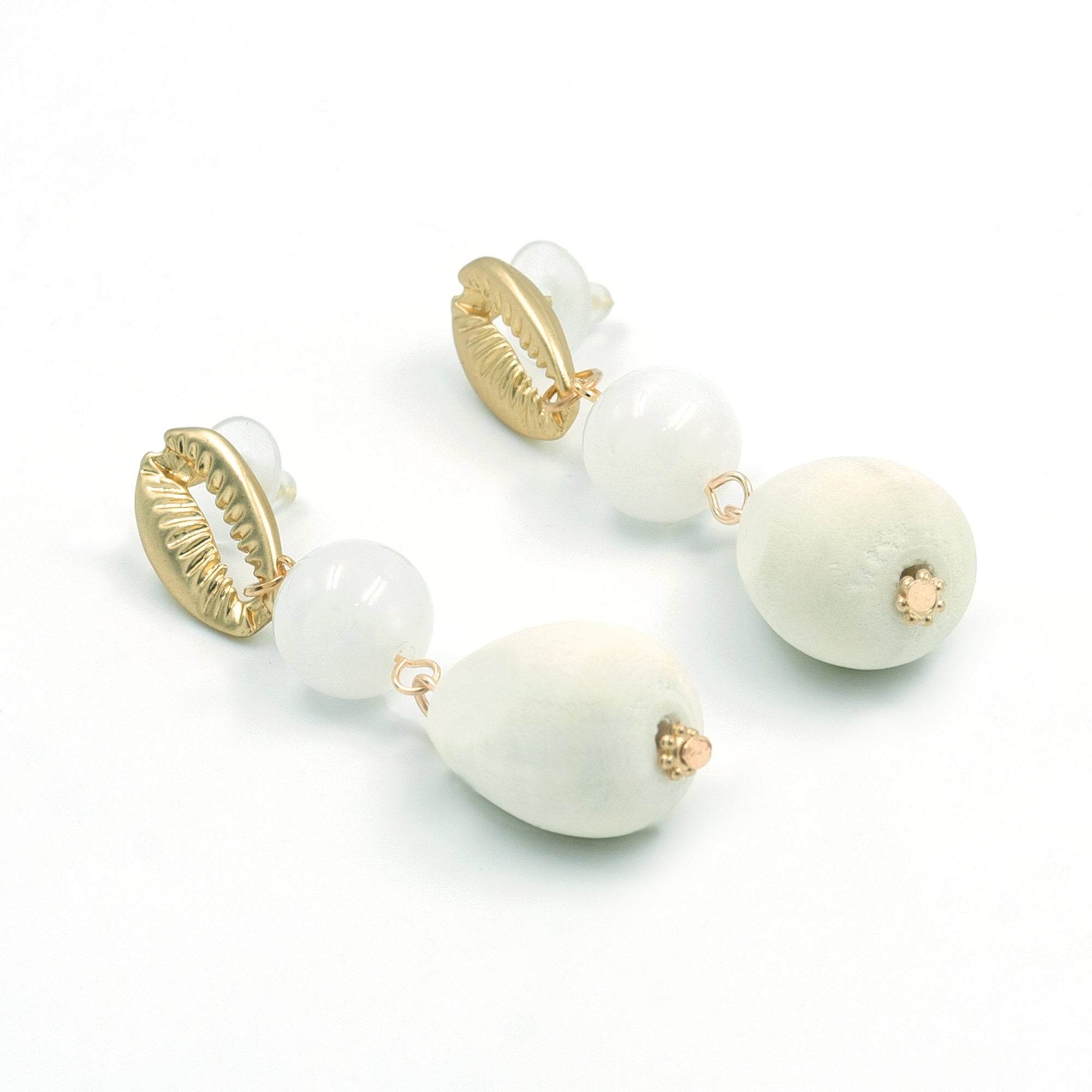Artklim Shell-Inspired Drop Earrings with White Beads