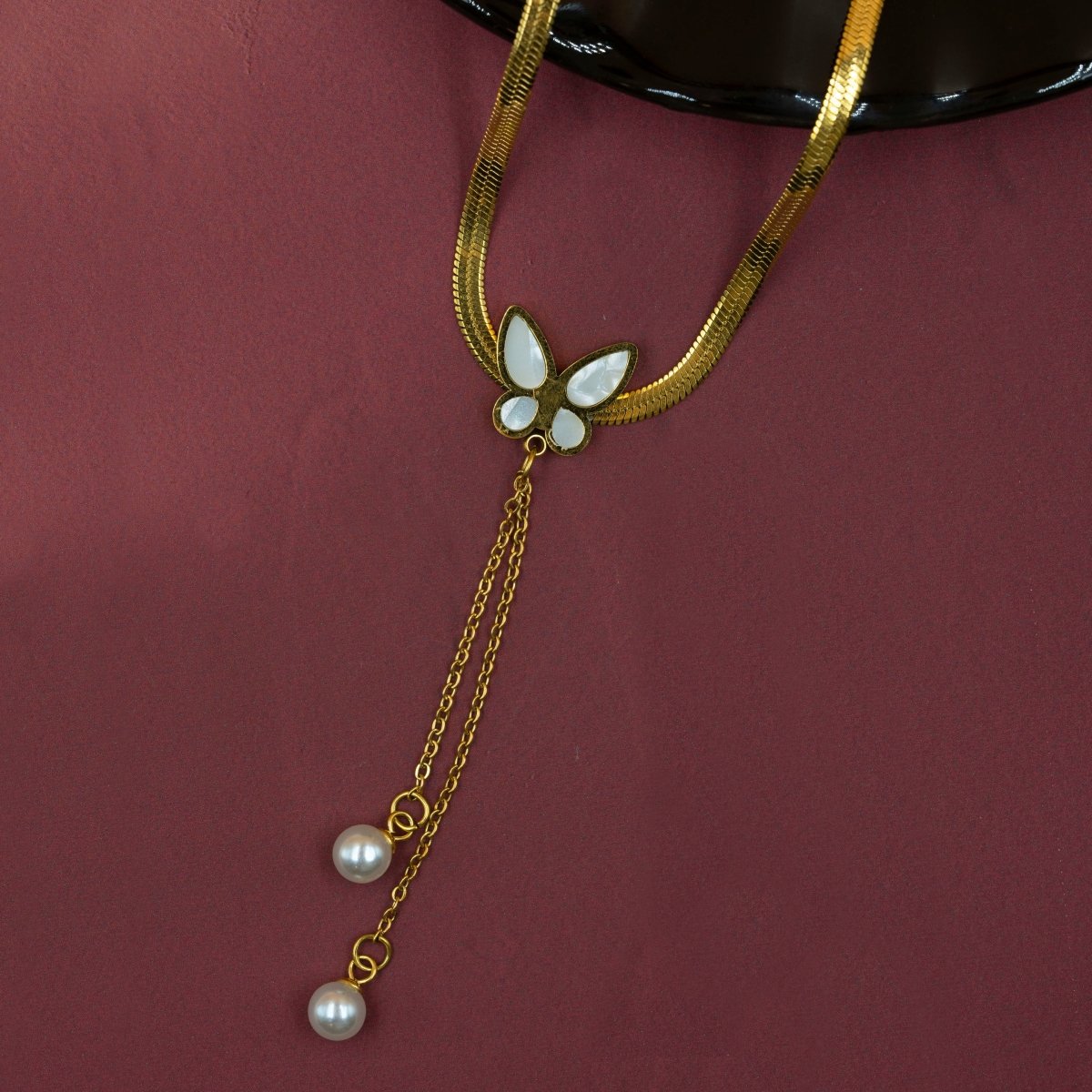 Artklim Gold Plated Butterfly And Pearl Hanging Necklace