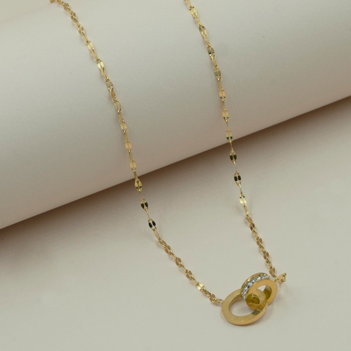 Artklim Gold Plated Linked Circles Pendant Necklace