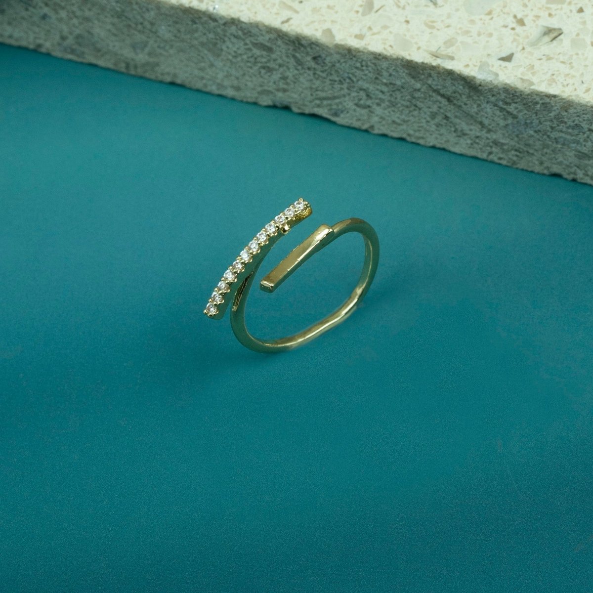 Artklim Silver Plated Minimal Design Adjustable Ring