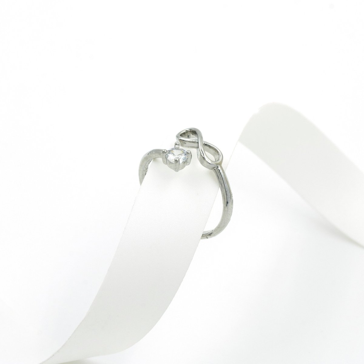 Artklim Silver Plated Infinity Design Adjsutable Ring
