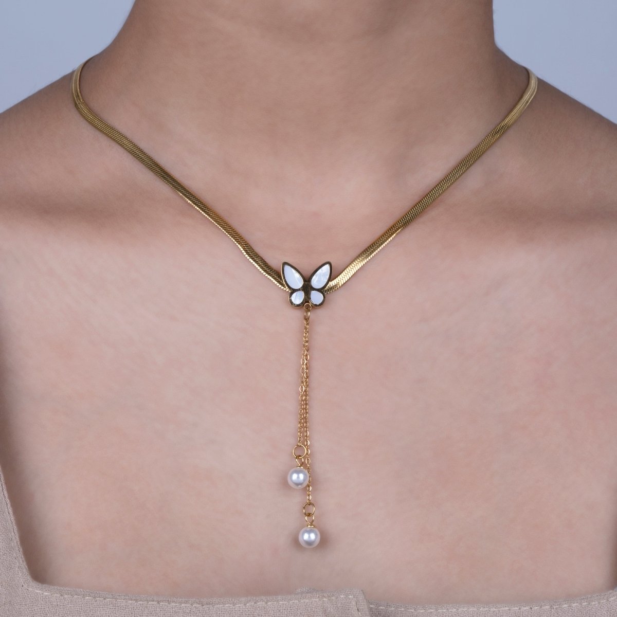 Artklim Gold Plated Butterfly And Pearl Hanging Necklace