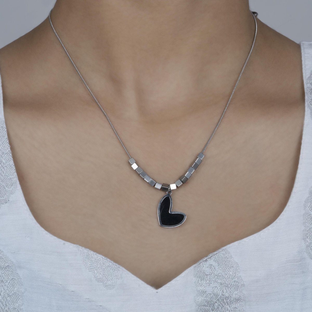 Artklim Silver Plated Black Heart Pendant Necklace