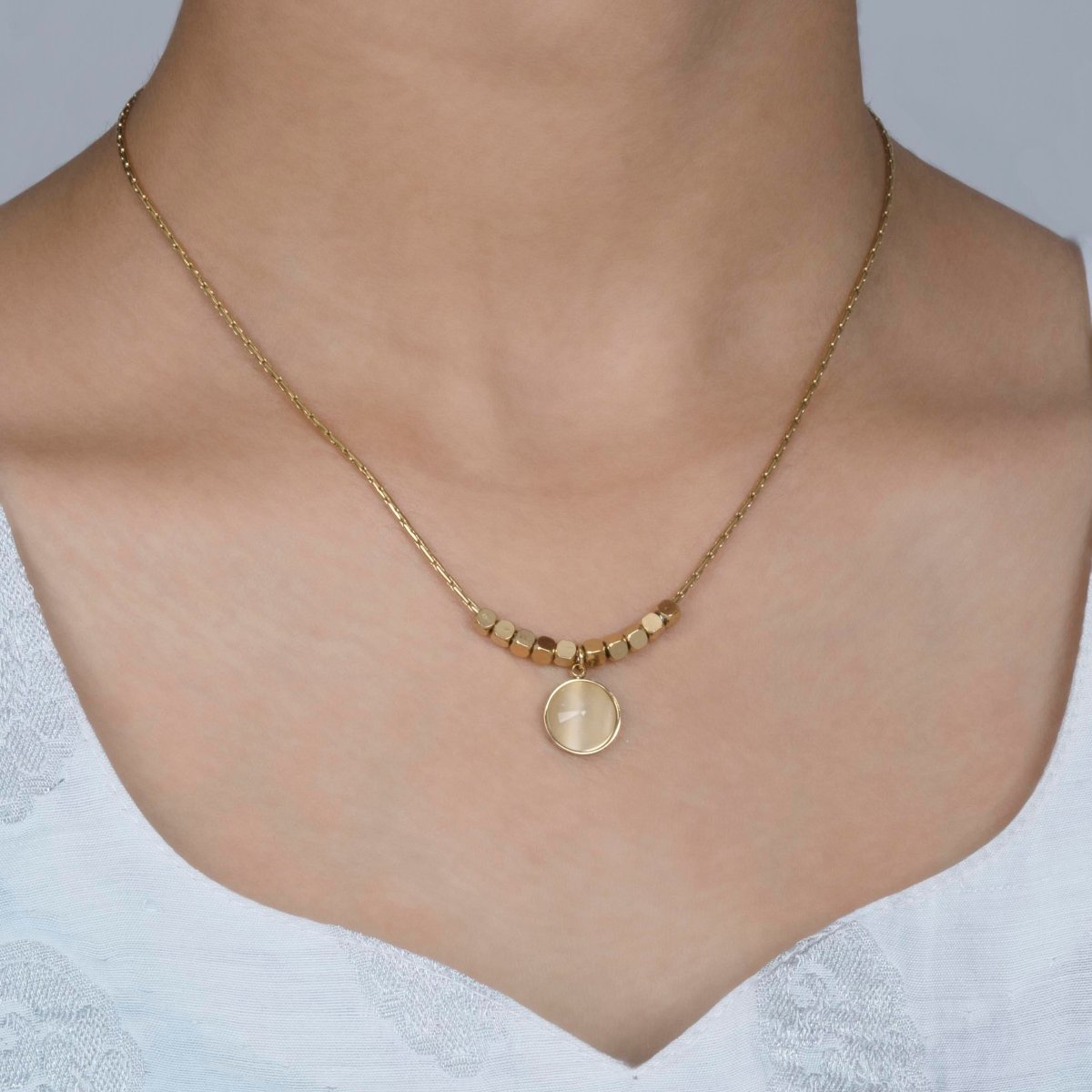 Artklim Gold Plated White MOP Round Pendant Necklace