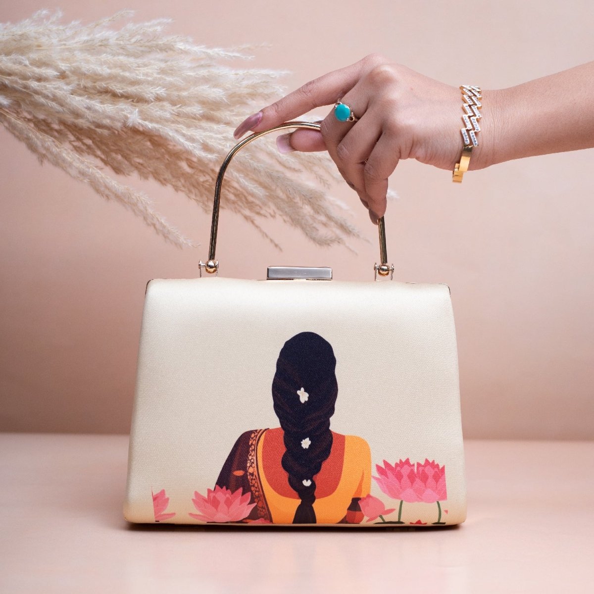 Artklim Flower Lady Printed Clutch