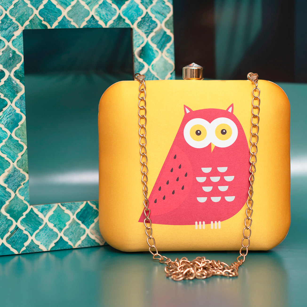 Red Owl Printed Clutch