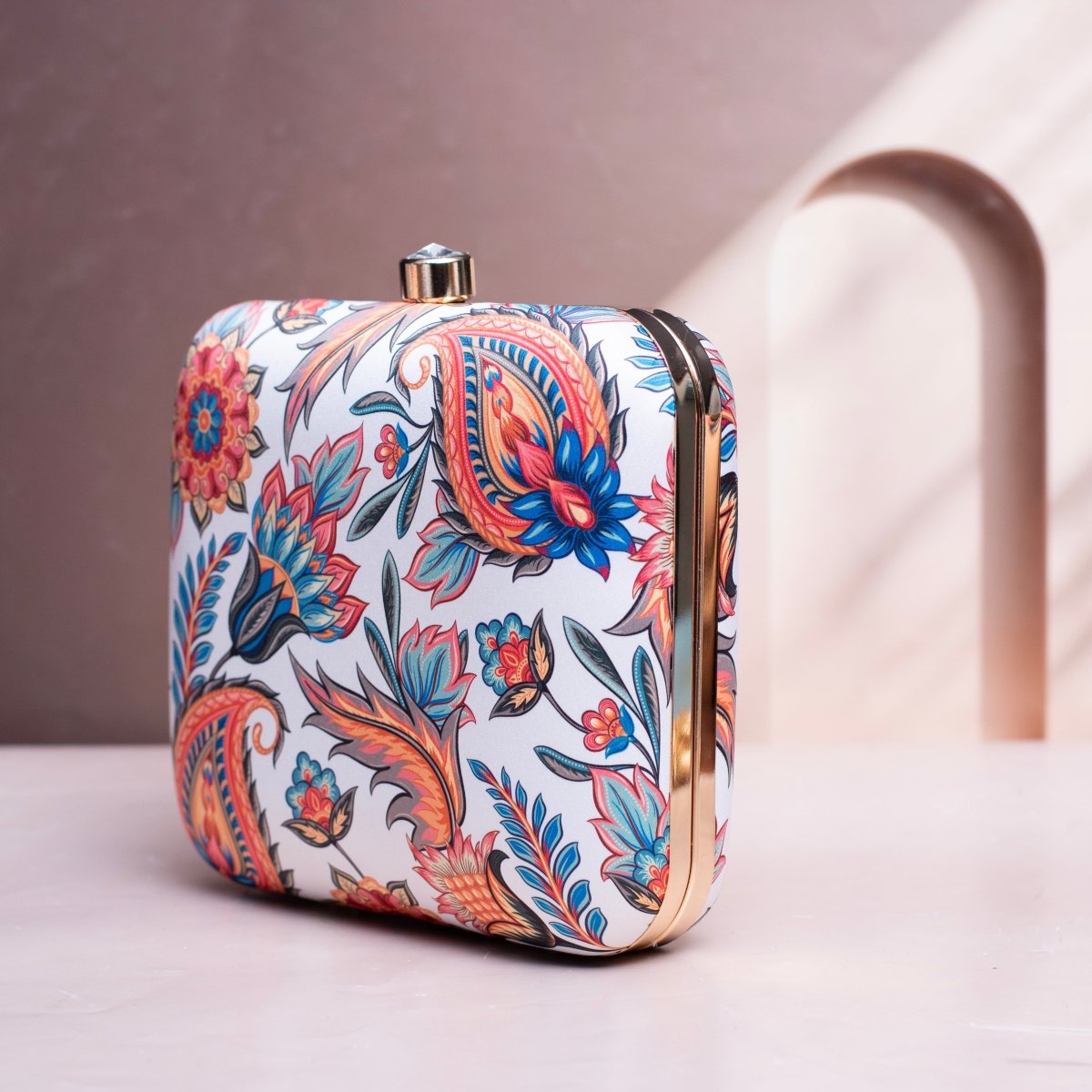 Bloosomy Printed Clutch