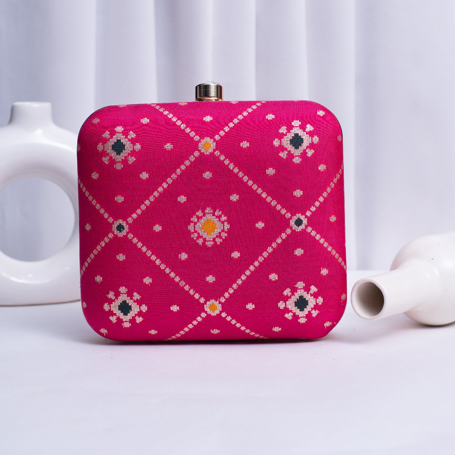 Artklim Magenta Pink Based Silver Pattern Printed Clutch