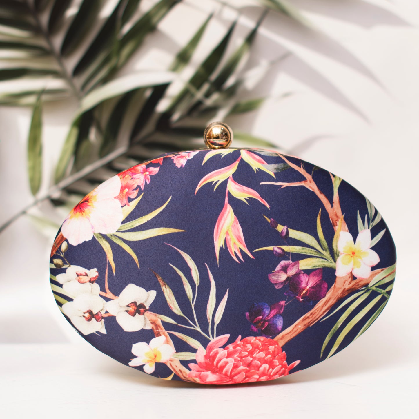 The Floral Touch Clutch