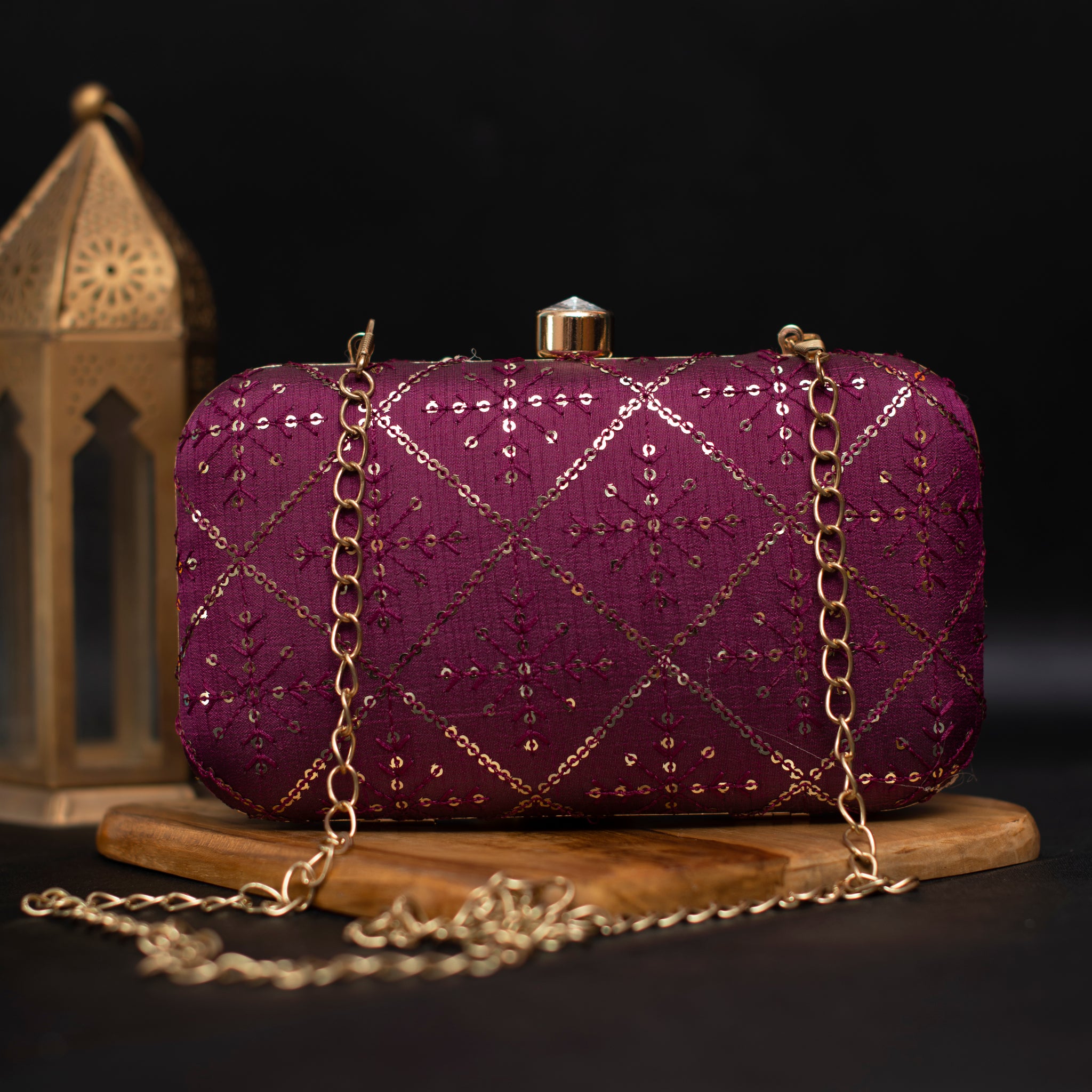 Artklim Burgundy With Golden Embroidery Clutch