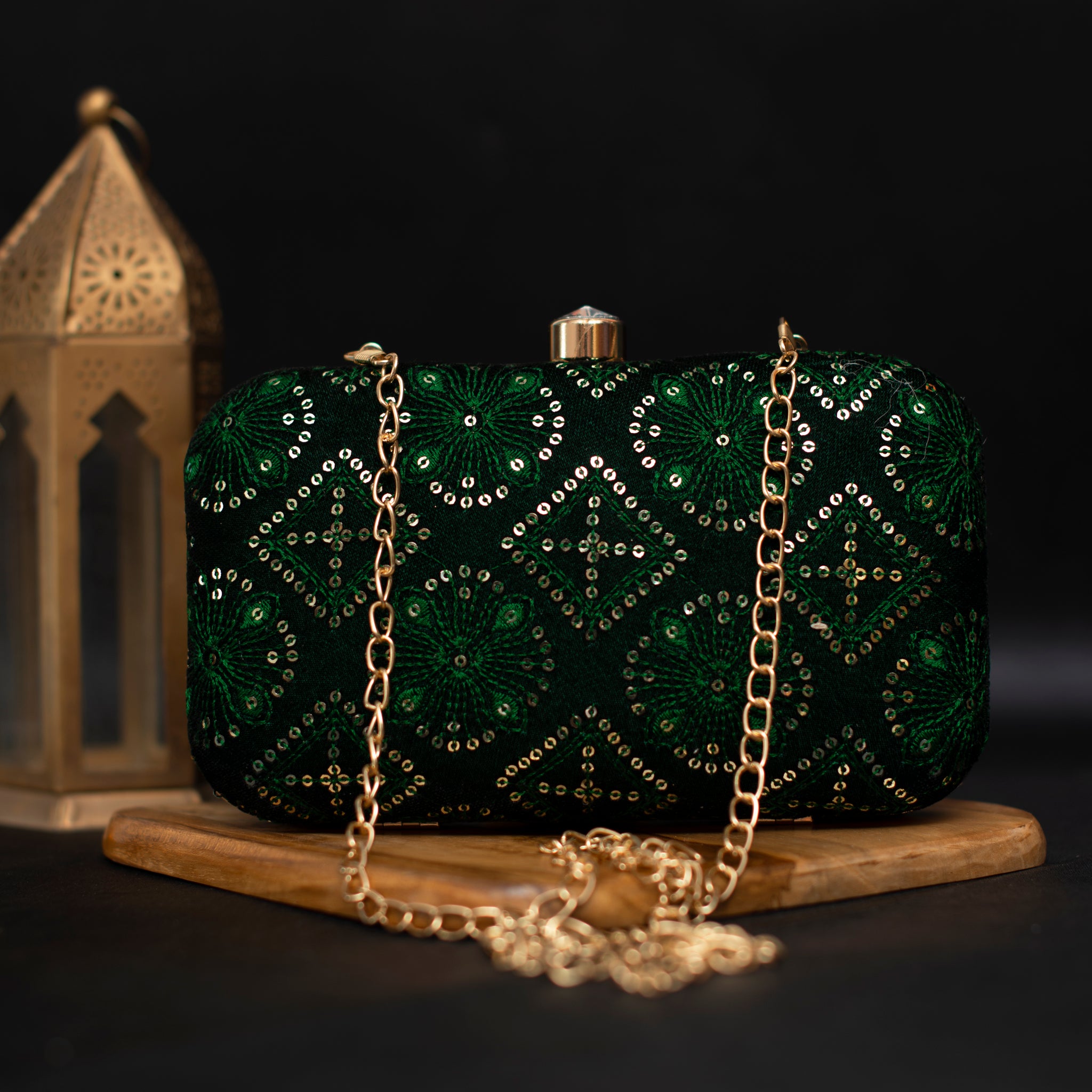 Artklim Emerald Green Sequin Clutch