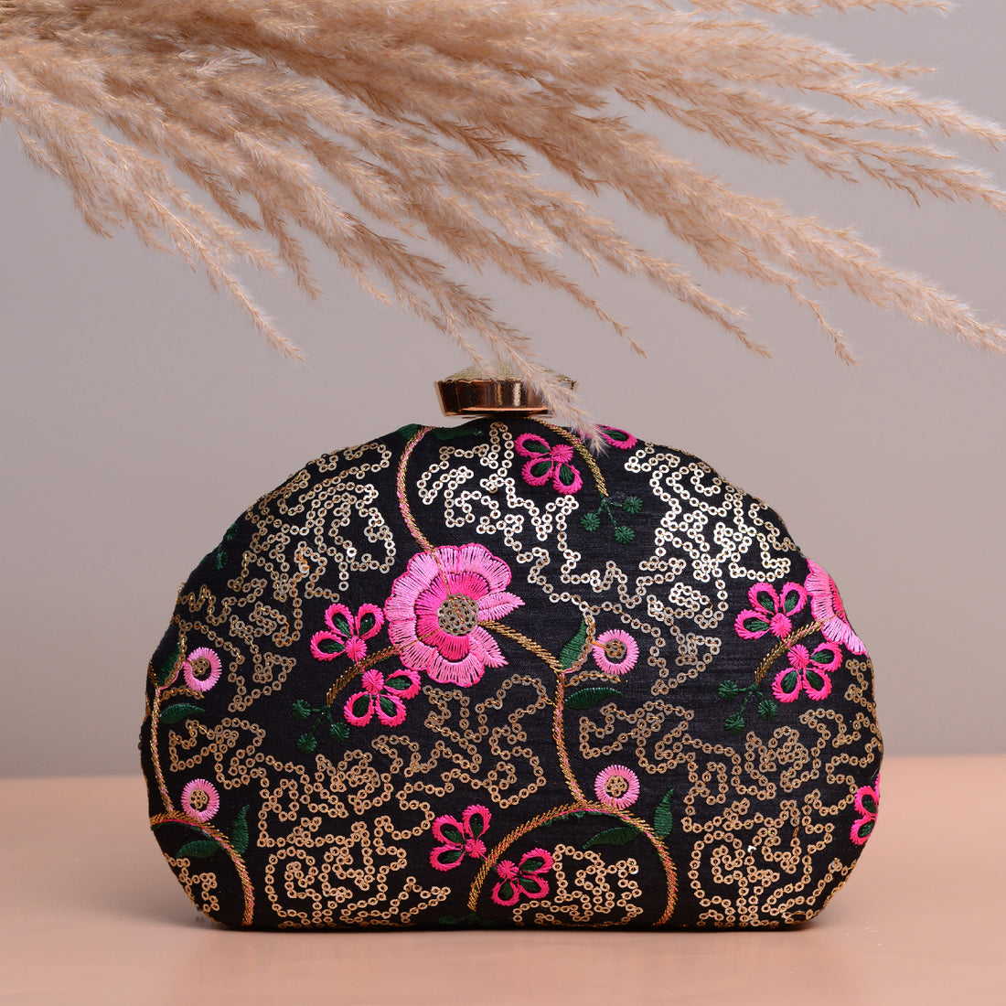 Artklim Black Based Pink Floral Sequins Embroidery Clutch