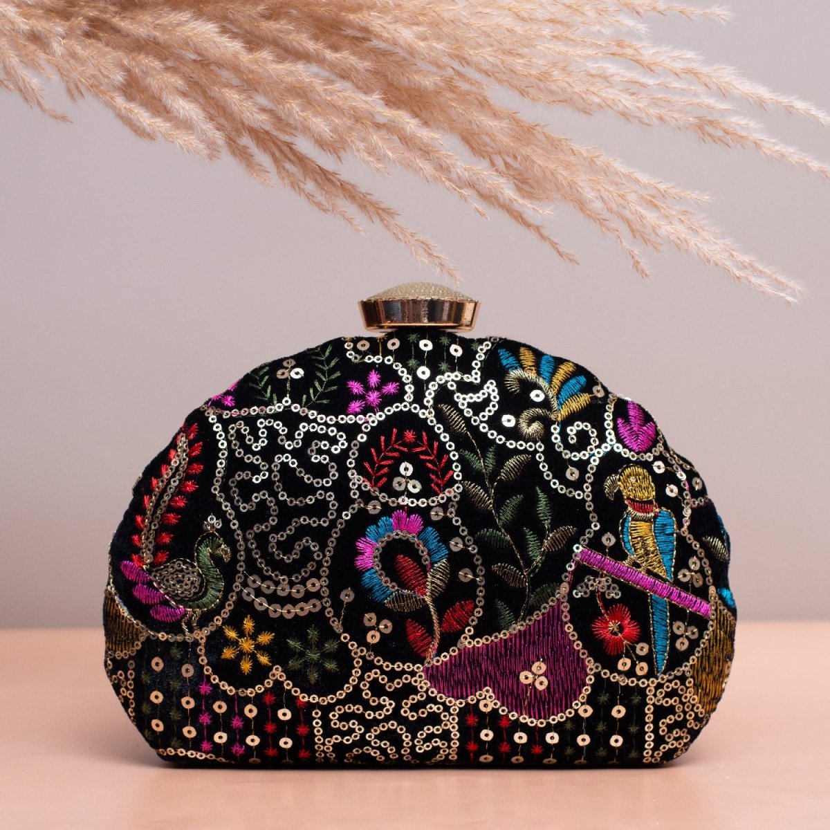 Artklim Black Based Sequins Mutlicolored Embroidery Clutch