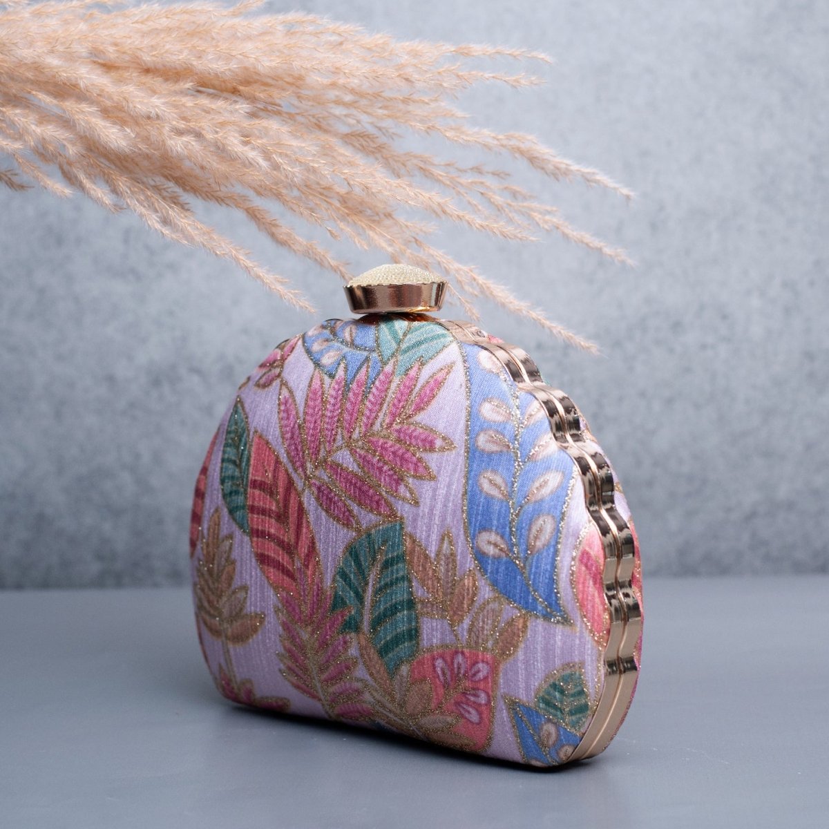 Artklim Light Pink Based Pattern Printed Clutch